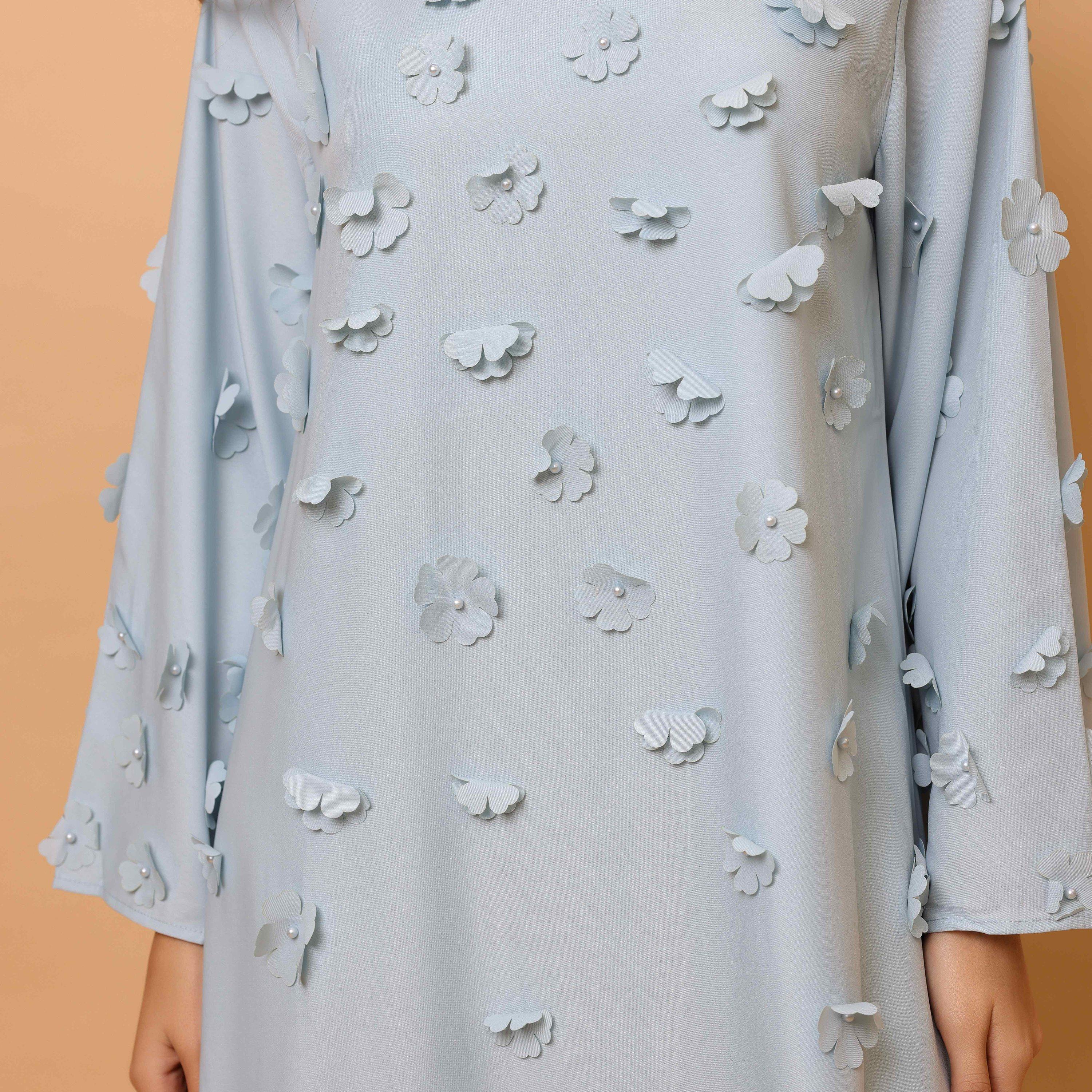جلابية نسائية بزهور ثلاثية الأبعاد من إيككسا-women-clothing-dresses-image-6