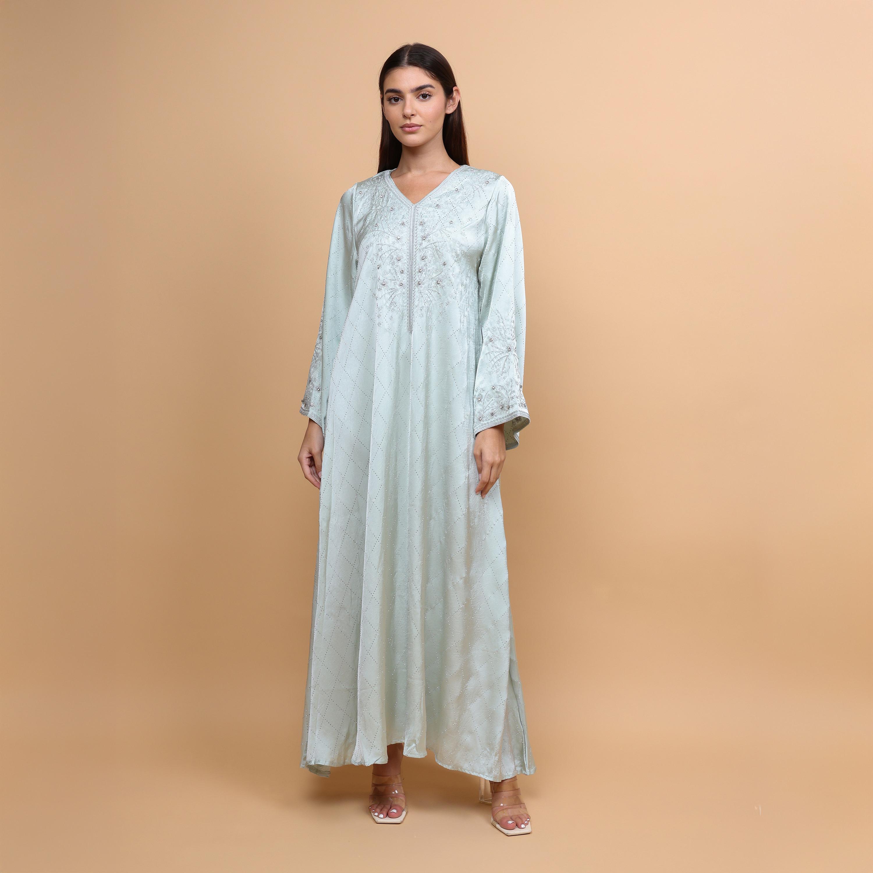 جلابية سهرة نسائية بأكمام واسعة مزينة ومطرزة بنقوش هندسية من إككسا-women-arabicclothing-jalabiyas-image-1