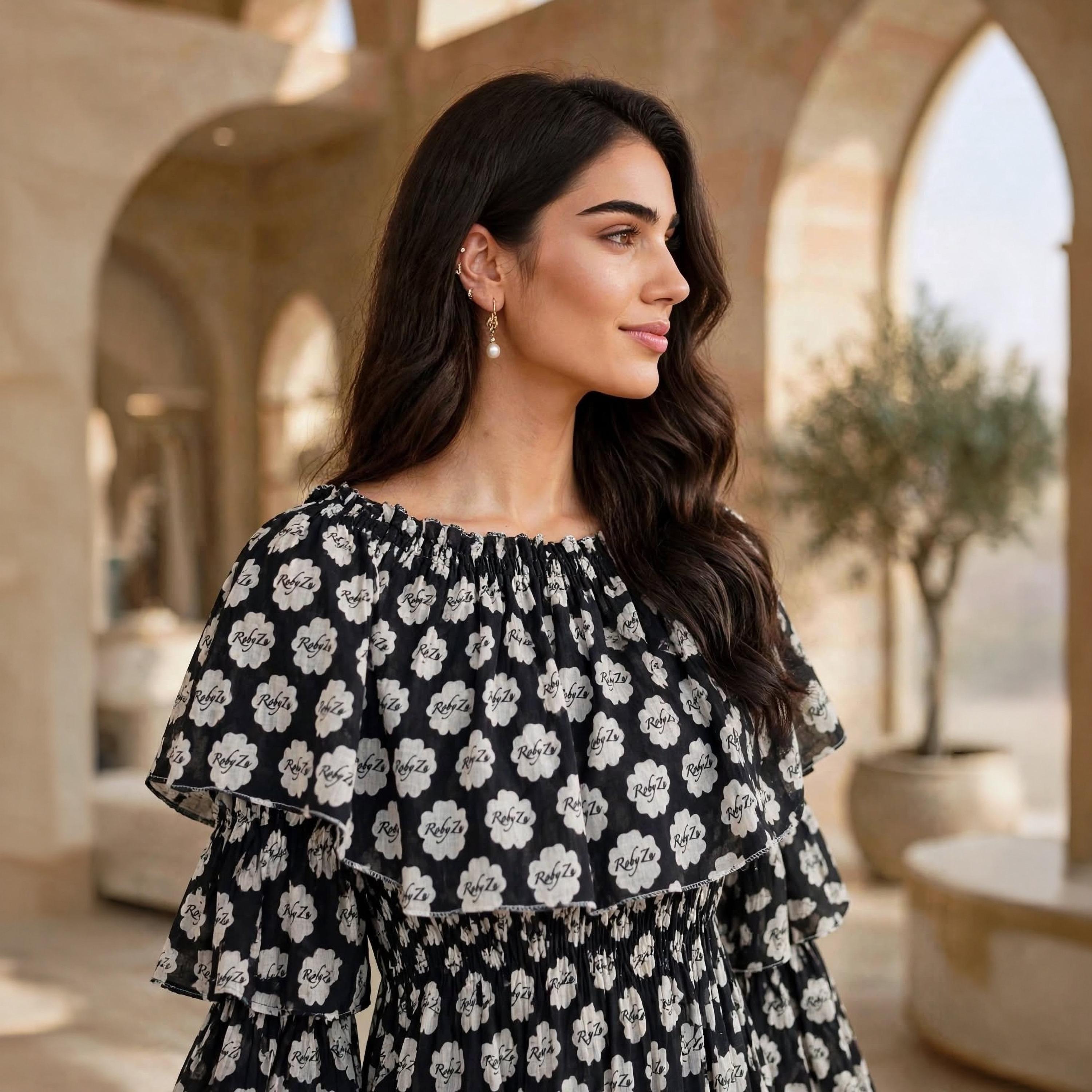 جلابية حريمي بطبقات بنقشات زهور وأكمام كشكشة واسعة من إيكسا-women-arabicclothing-dresses-image-2