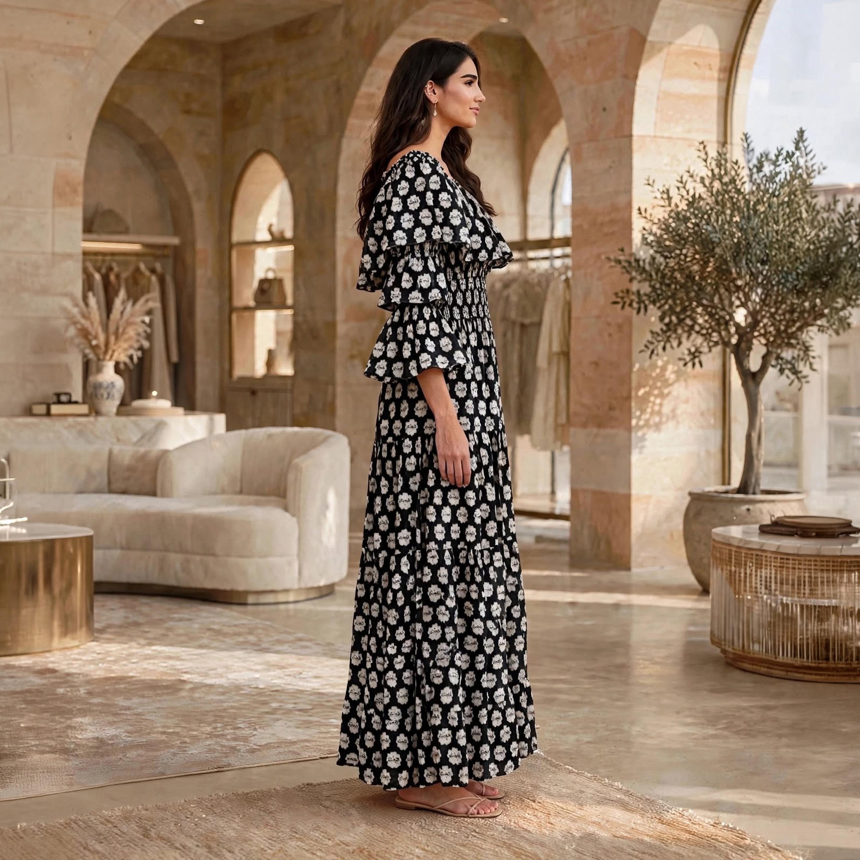 جلابية حريمي بطبقات بنقشات زهور وأكمام كشكشة واسعة من إيكسا-women-arabicclothing-dresses-image-3