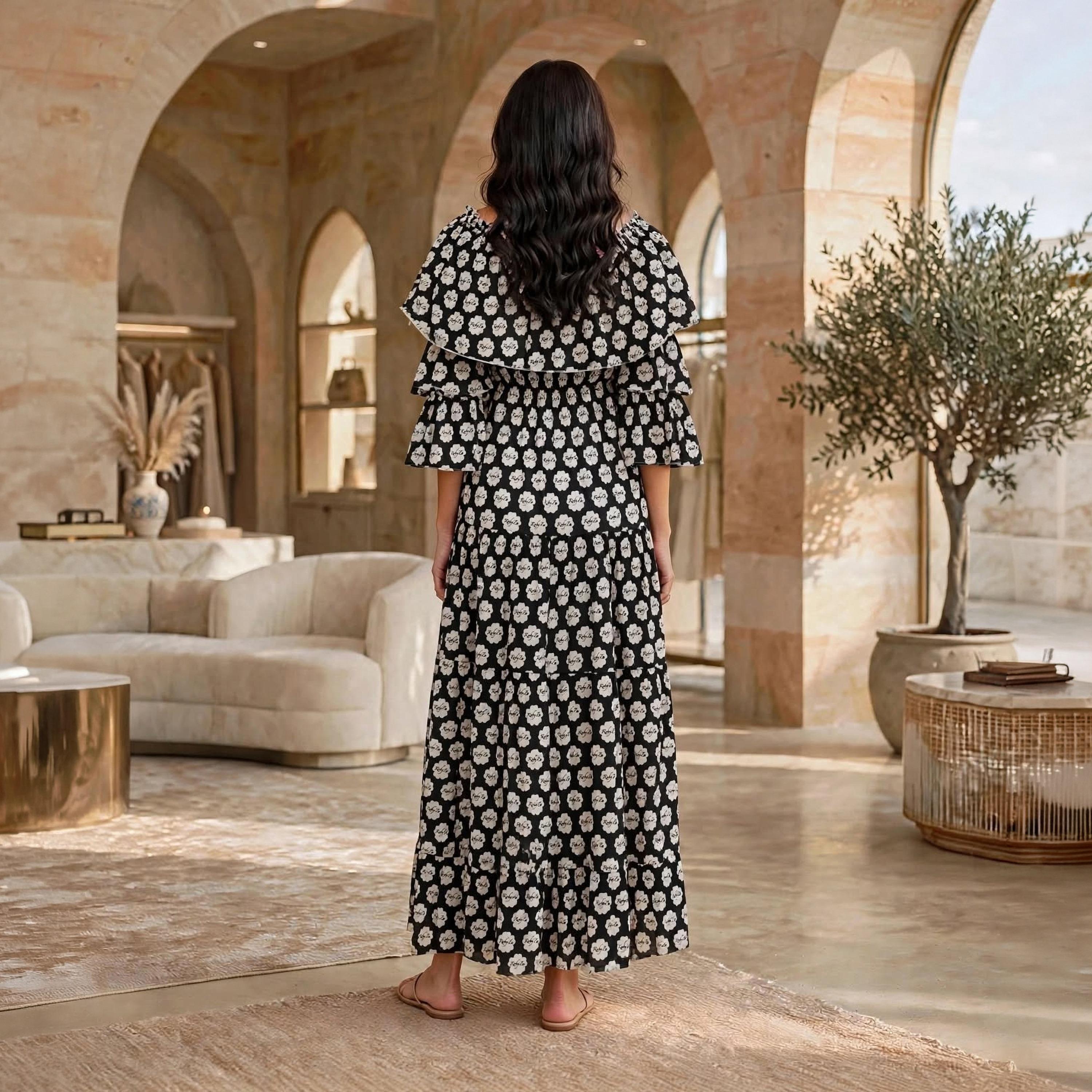 جلابية حريمي بطبقات بنقشات زهور وأكمام كشكشة واسعة من إيكسا-women-arabicclothing-dresses-image-5