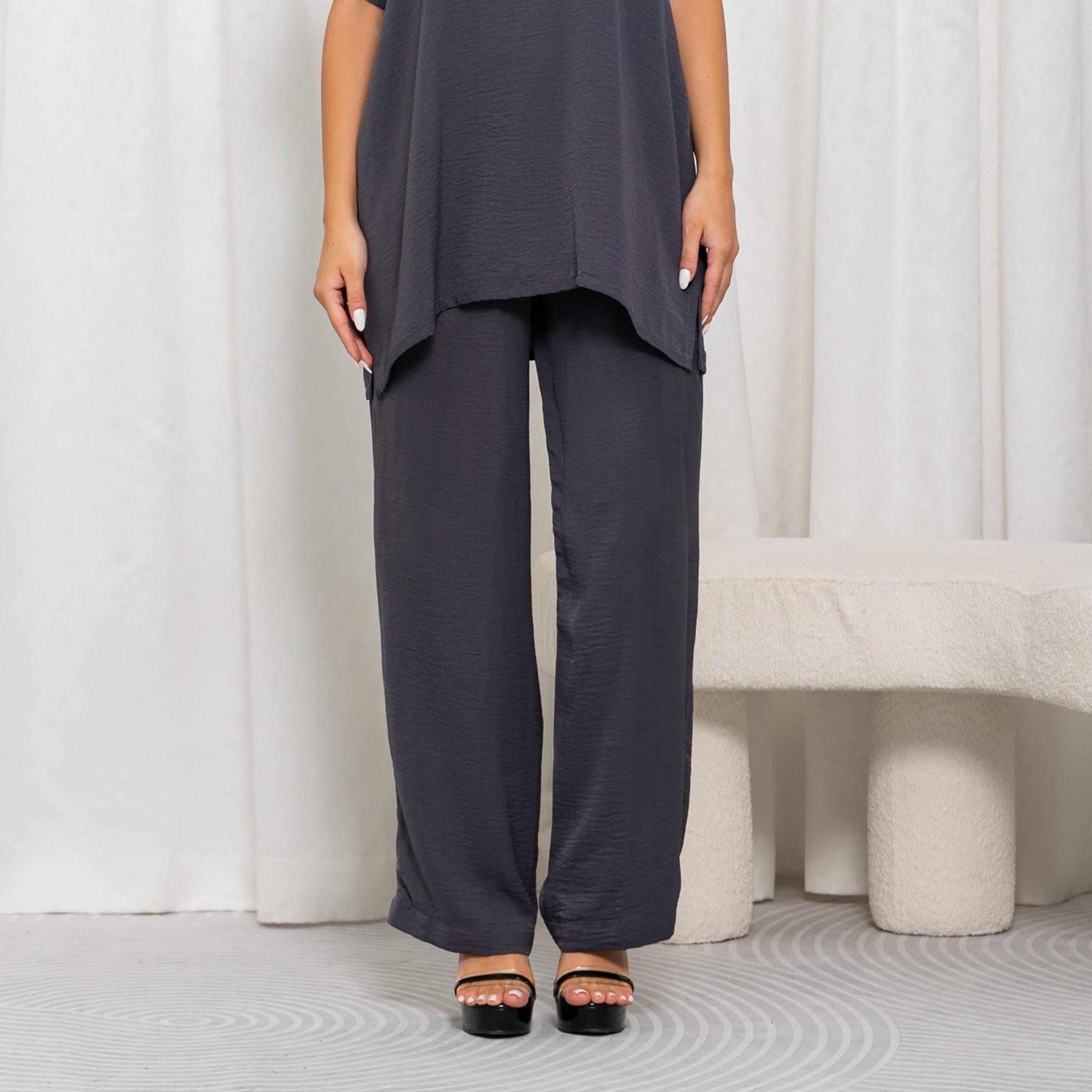 طقم تونيك وبنطال حريمي بأكمام قصيرة وياقة مستديرة باللون الرمادي من نيكياس-women-clothing-coordsets-image-3