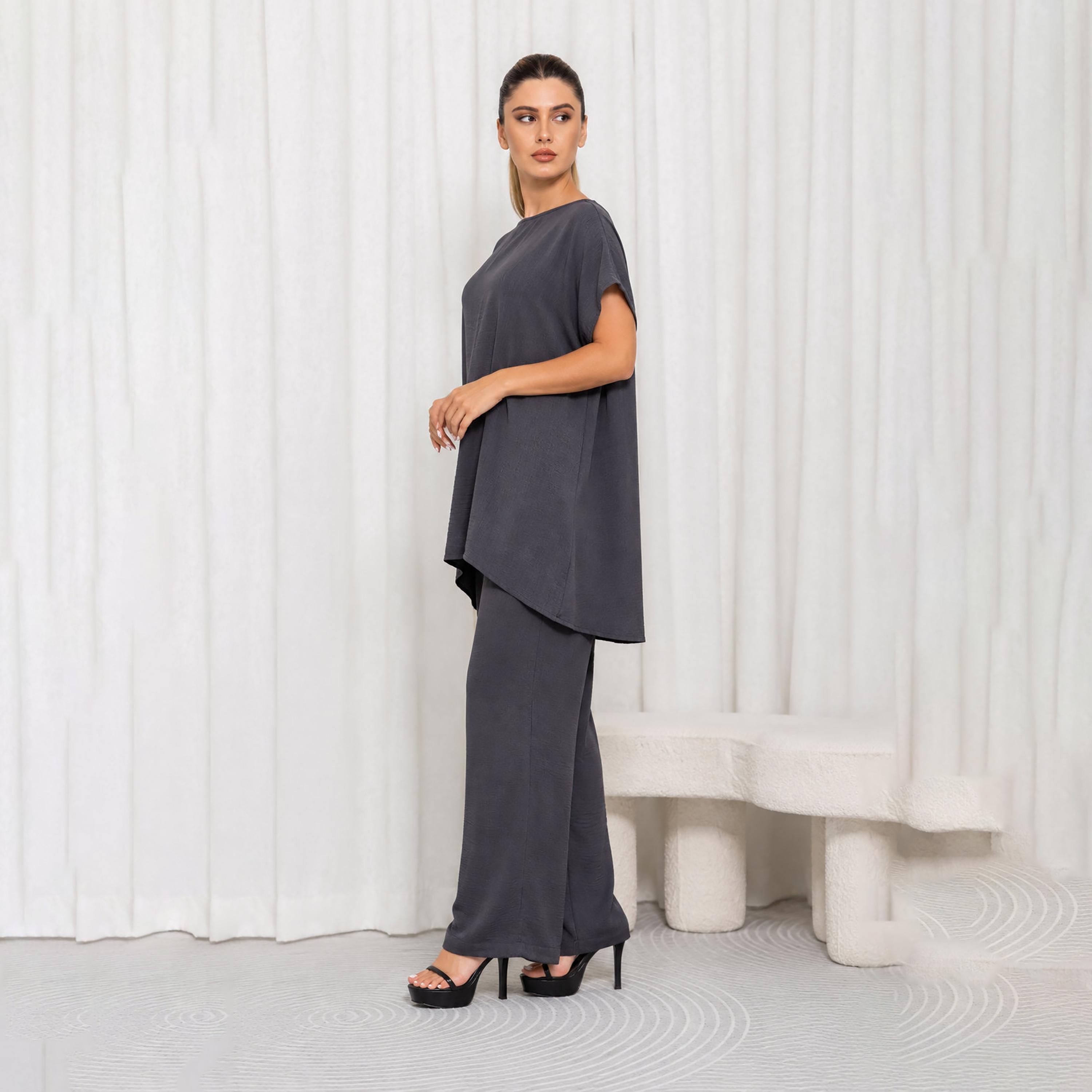 طقم تونيك وبنطال حريمي بأكمام قصيرة وياقة مستديرة باللون الرمادي من نيكياس-women-clothing-coordsets-image-4