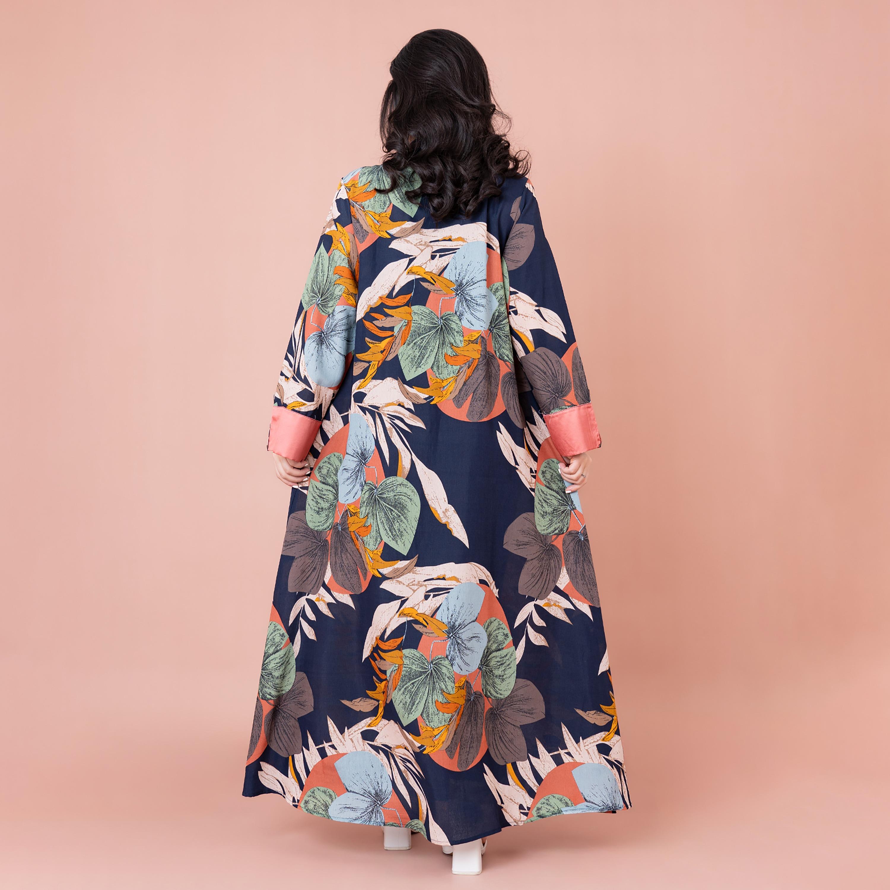 جلابية نسائية بياقة ماندرين وأكمام مطوية بطبعة نباتية من إيككسا-women-arabicclothing-jalabiyas-image-4