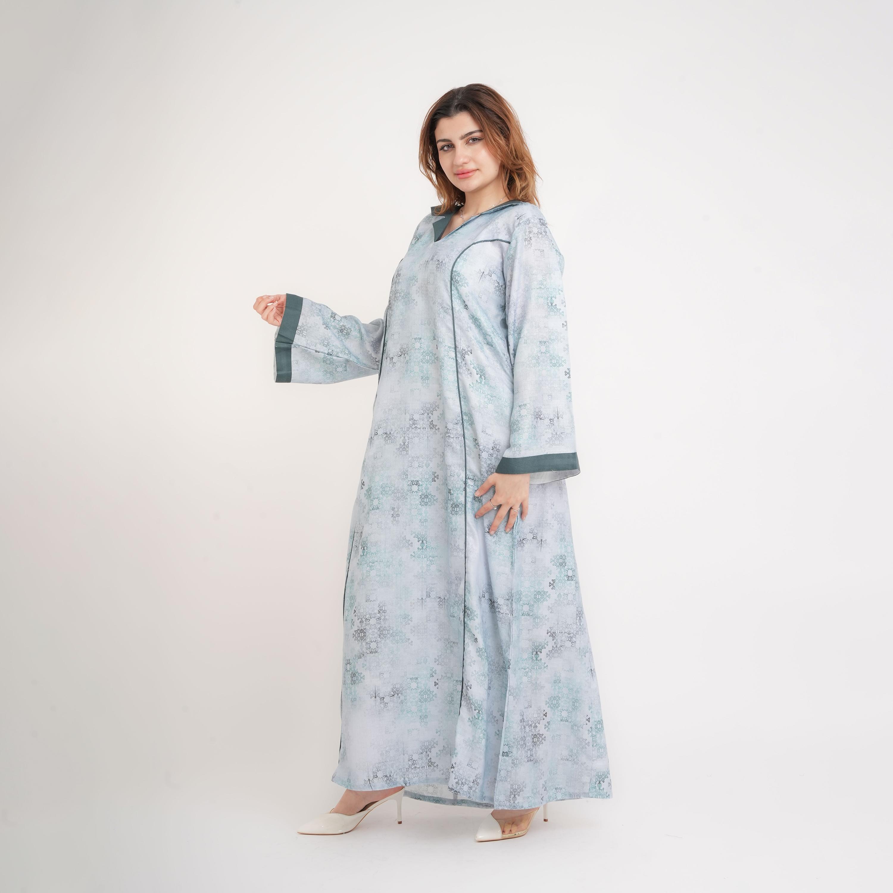 جلابية نسائية بأكمام واسعة وطبعة هندسية من إككسا-women-arabicclothing-jalabiyas-image-3