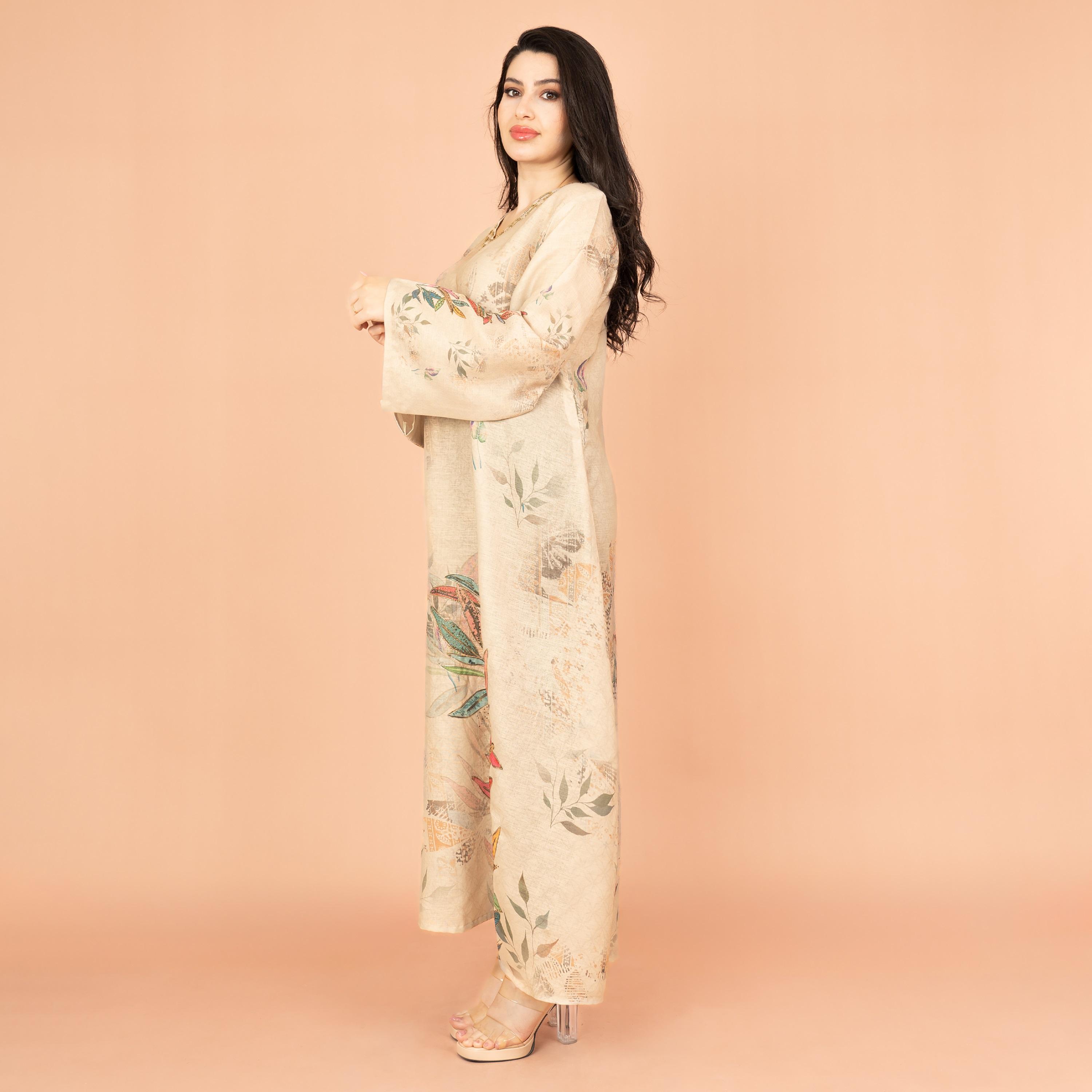جلابية نسائية أنيقة مزينة بالترتر مع أكمام واسعة ورقبة مزينة بالزهور من إكسا-women-arabicclothing-jalabiyas-image-8