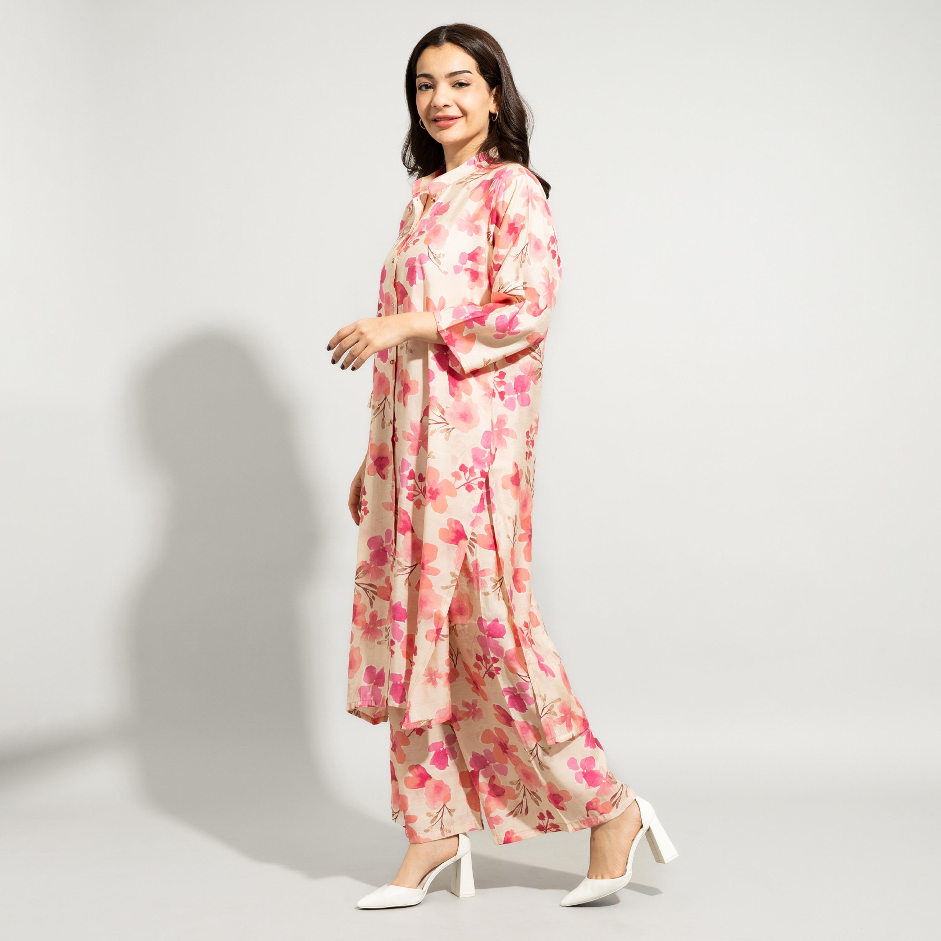 طقم بنجابي نسائي احتفالي مكون من قطعتين برقبة ماندرين ومزين بالزهور من إككسا-women-arabicclothing-sets-image-8
