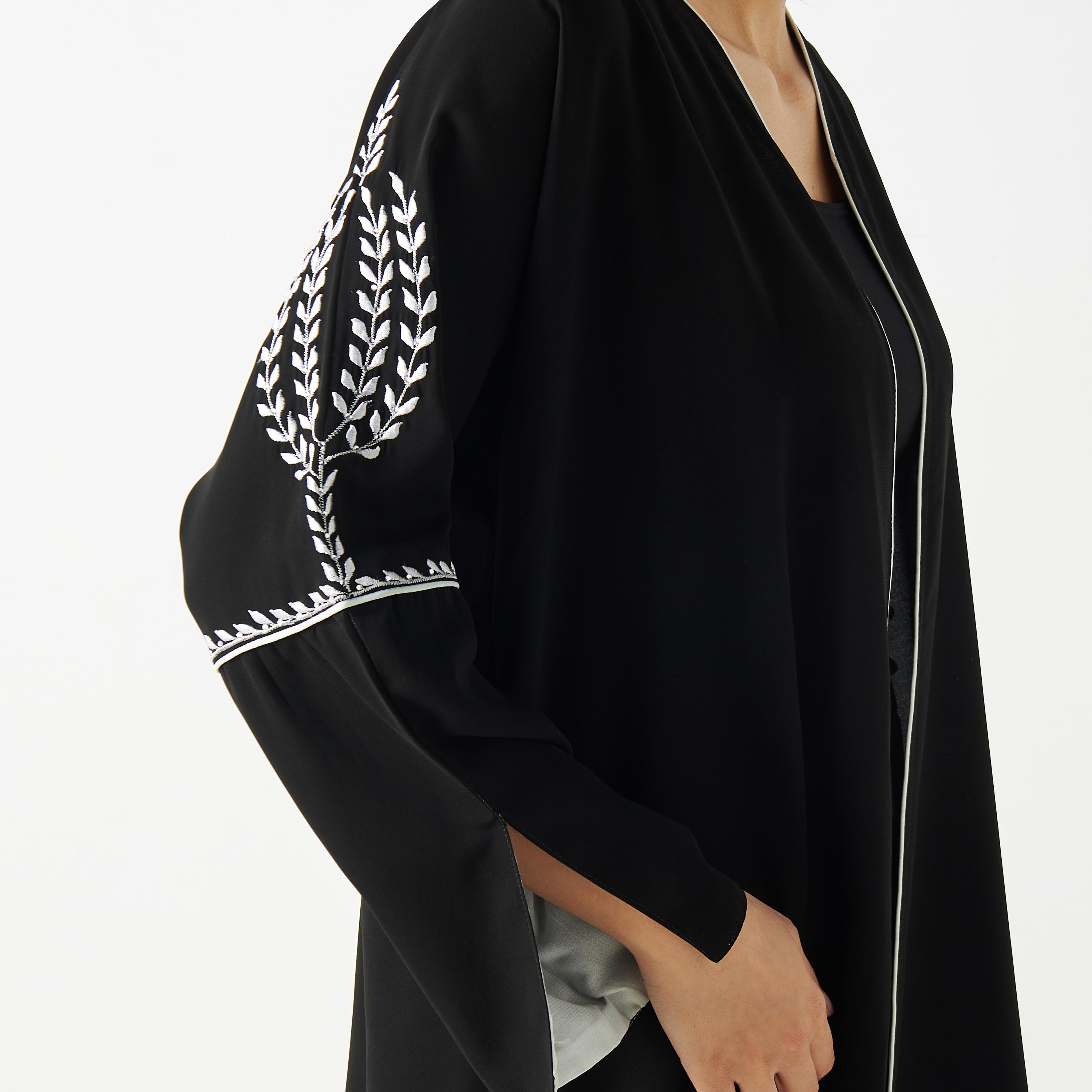 Embroidered Abaya with Slit Detail Sleeves-women-arabicclothing-abayas-image-4