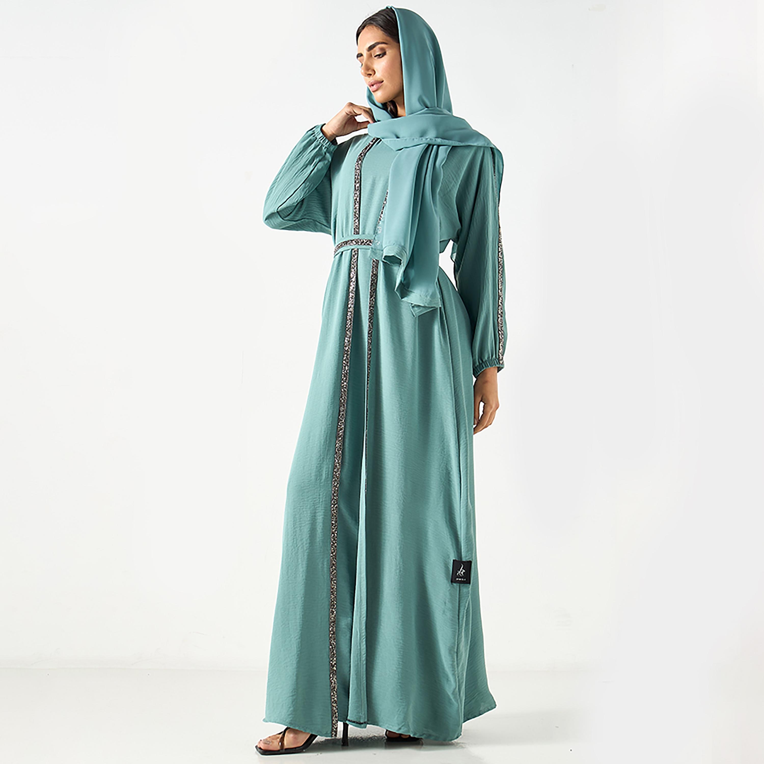 عباية نسائية مفتوحة من الكريب الأزرق المزخرف مع حجاب من حديث المدينة-women-arabicclothing-abayas-image-1