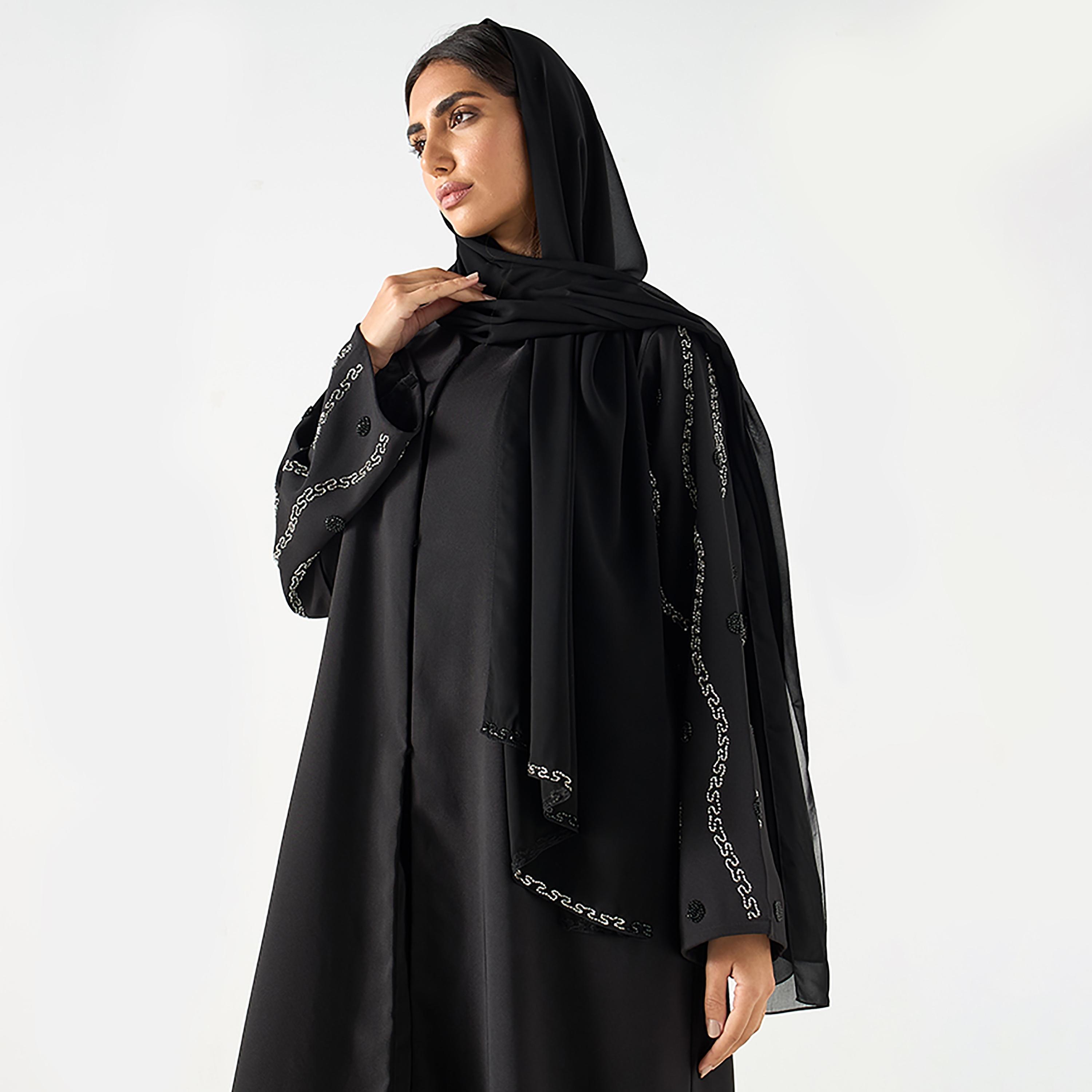 عباية ندى نسائية مع حجاب مطرزة باللون الأسود من حديث المدينة-women-arabicclothing-abayas-image-2