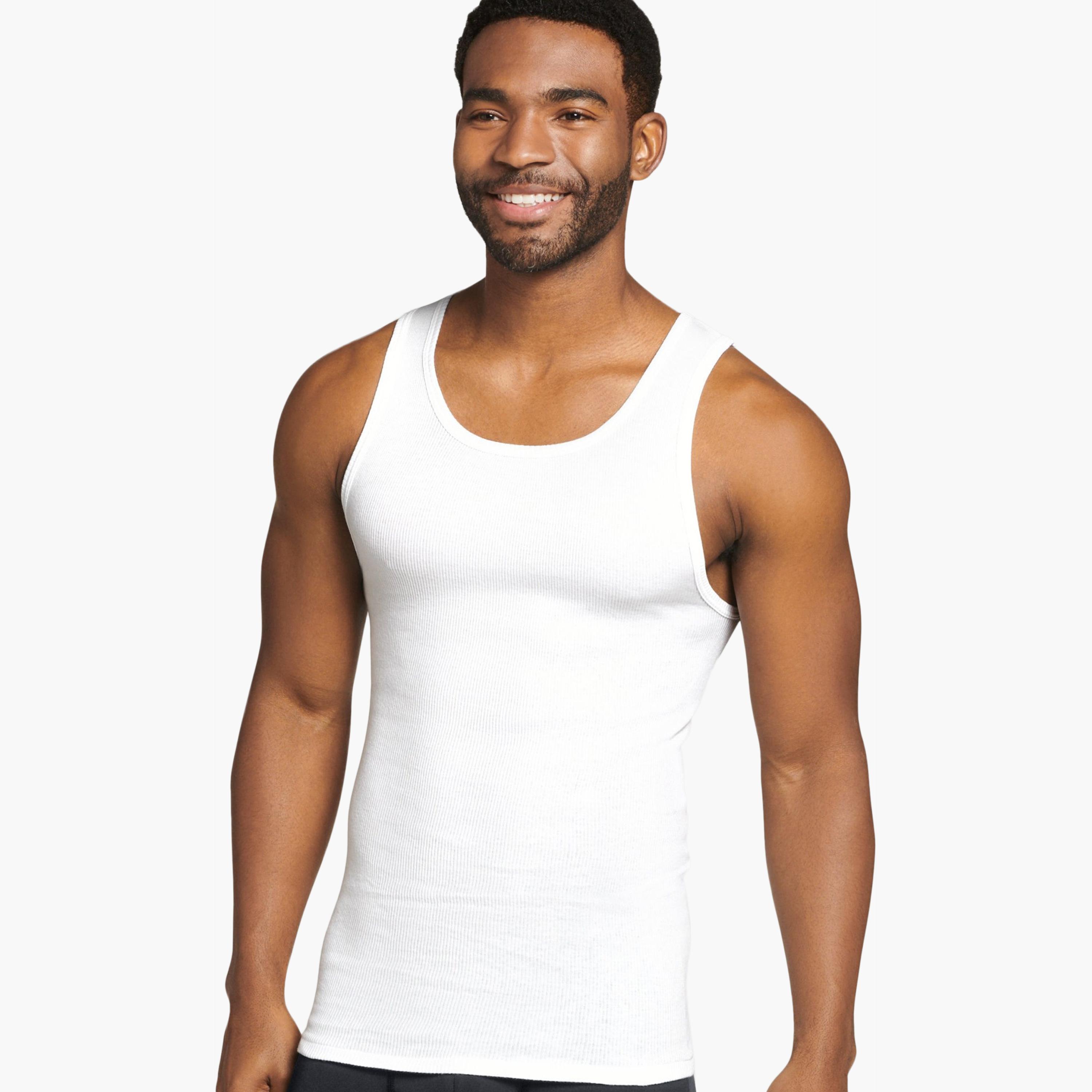 عبوة من 3 سترة داخلية رجالية سادة بياقة واسعة وبدون أكمام مقاس بلس من جوكي-men-clothing-innerwear-vests-image-2
