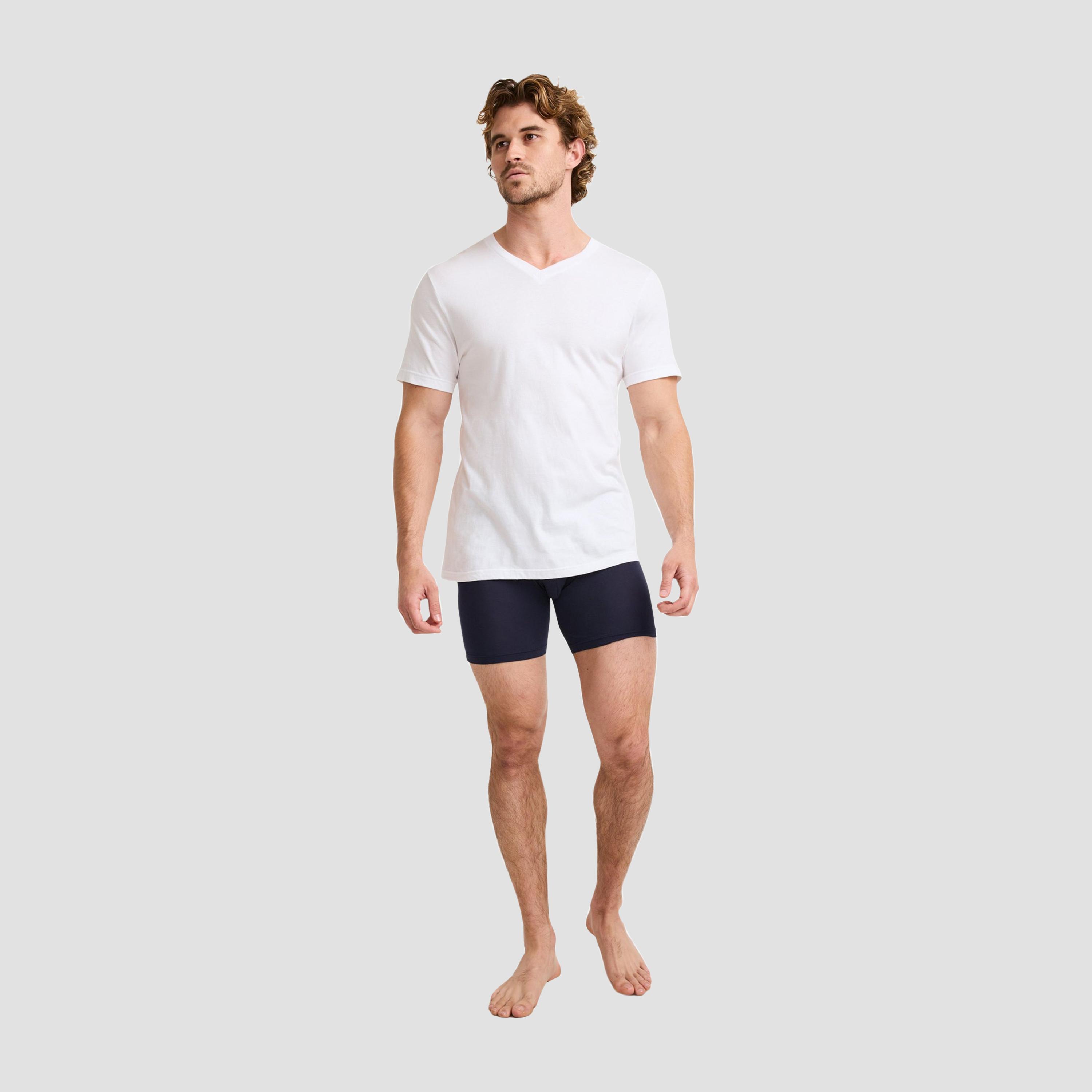 عبوة من 3 تيشيرت داخلي رجالي سادة بياقة V وأكمام قصيرة من جوكي-men-clothing-innerwear-vests-image-3