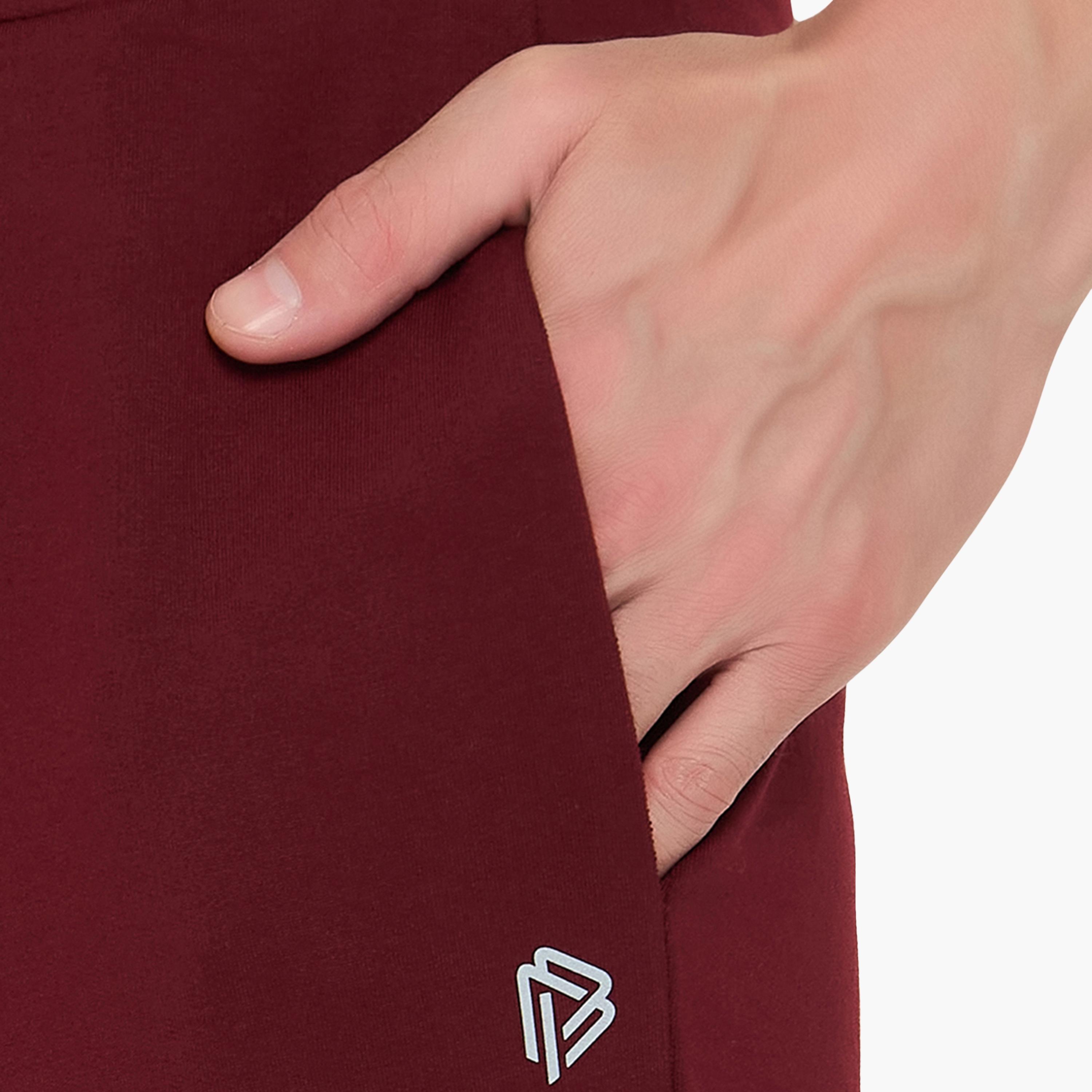 بنطلون جوجر رجالي سادة بخصر مطاطي متوسط الارتفاع من جون بلاير-men-clothing-nightwear-pyjamaandshorts-image-4