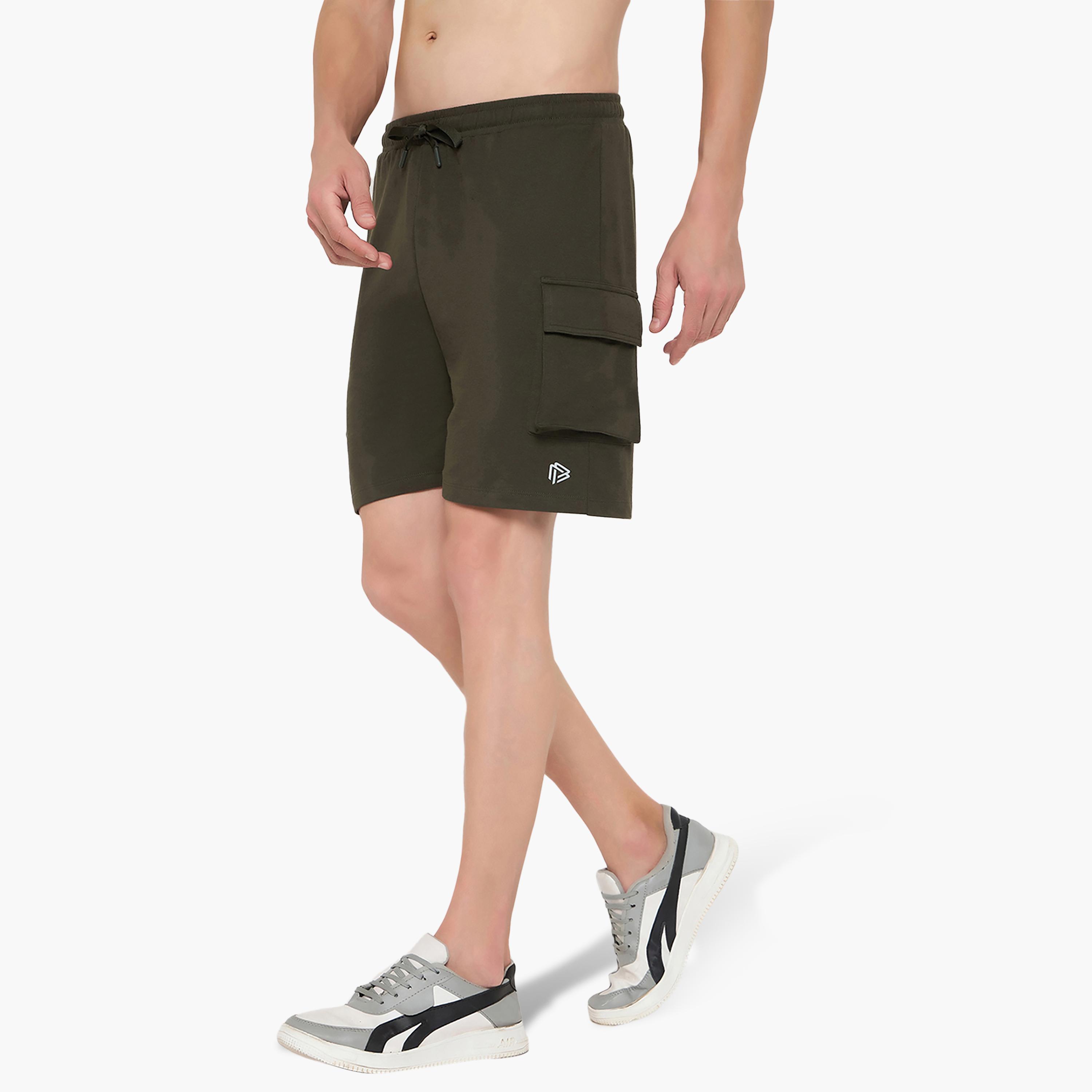 شورت رجالي سادة بخصر متوسط الارتفاع مع أربطة من جون بلاير-men-clothing-nightwear-pyjamaandshorts-image-2