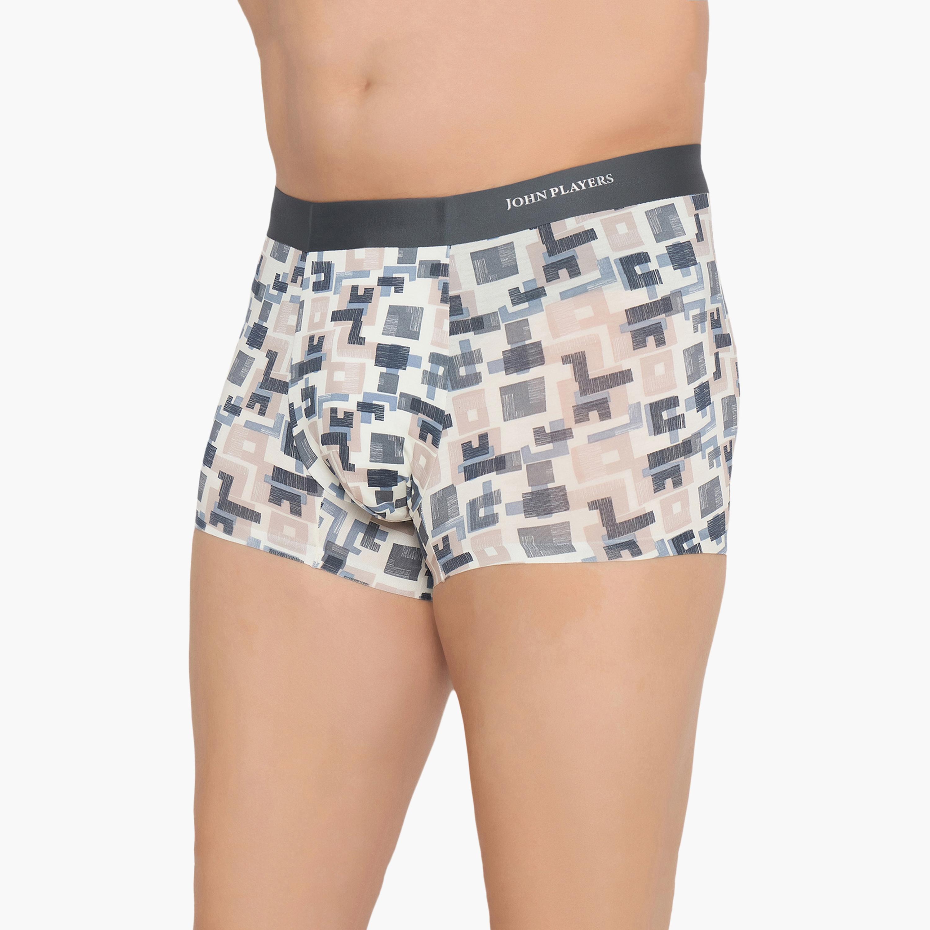 سروال داخلي رجالي بطبعة مدمجة مع جوارب مجانية من جون بلاير-men-clothing-innerwear-underwear-image-2