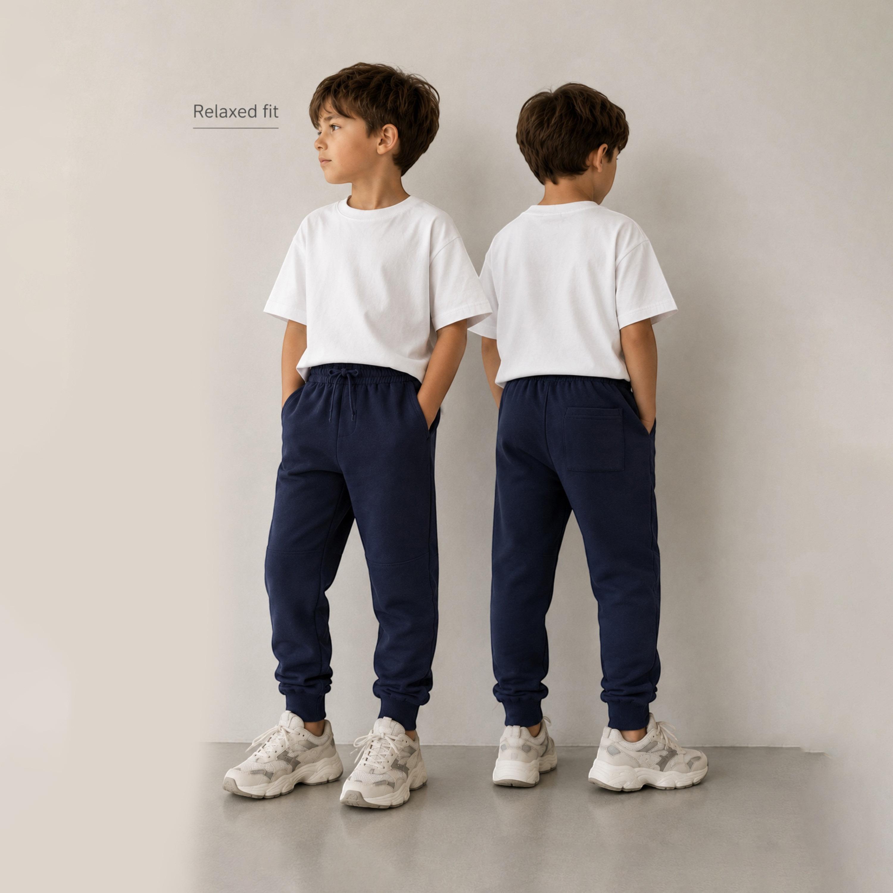 طقم جوجرز قطعة واحدة بخصر مطاطي وحبل ربط سادة من فيكتور وجين-boys-clothing-bottoms-joggersandtrackpants-image-3