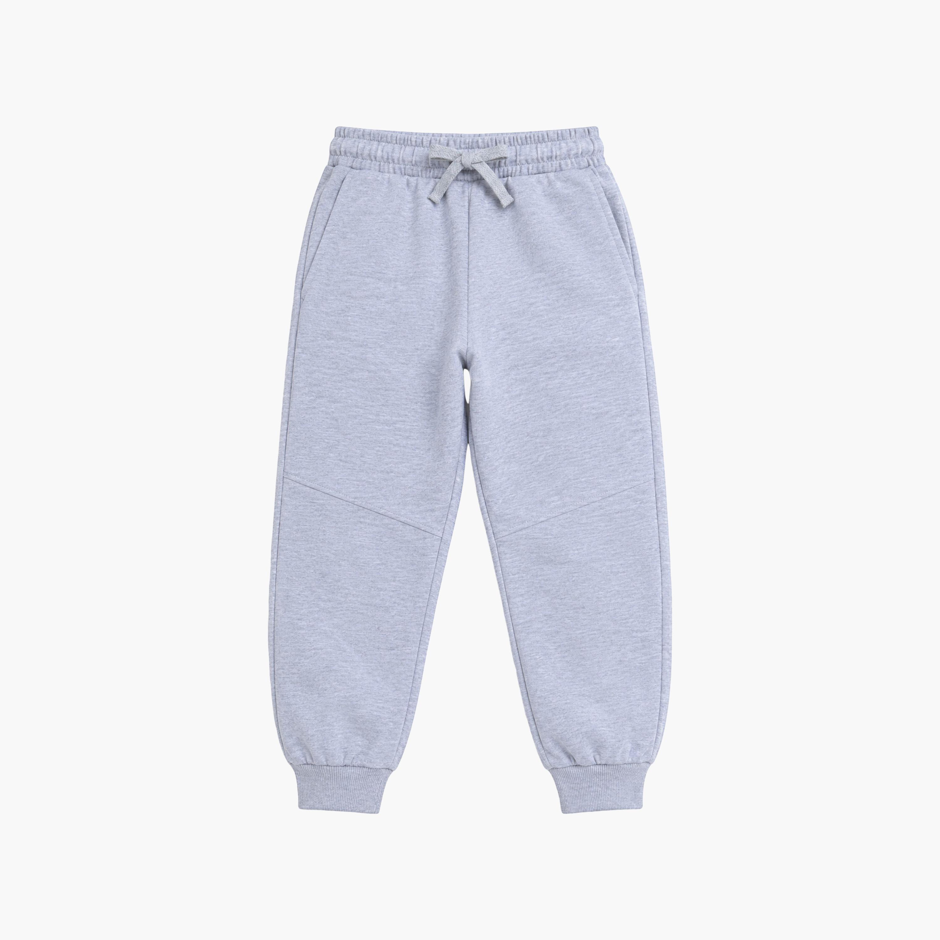طقم جوجرز قطعة واحدة بخصر مطاطي وحبل ربط سادة من فيكتور وجين-boys-clothing-bottoms-joggersandtrackpants-image-4
