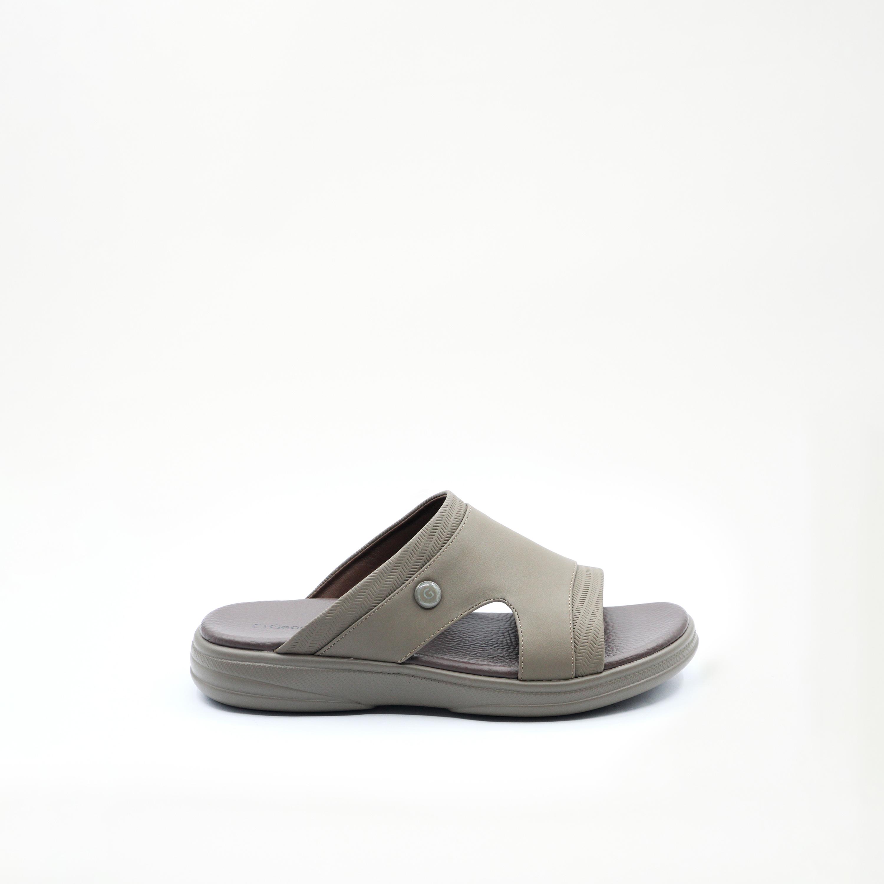 Geoomnii Men's Slip-On Arabic Sandals | KM-013-men-shoes-sandals-image-4