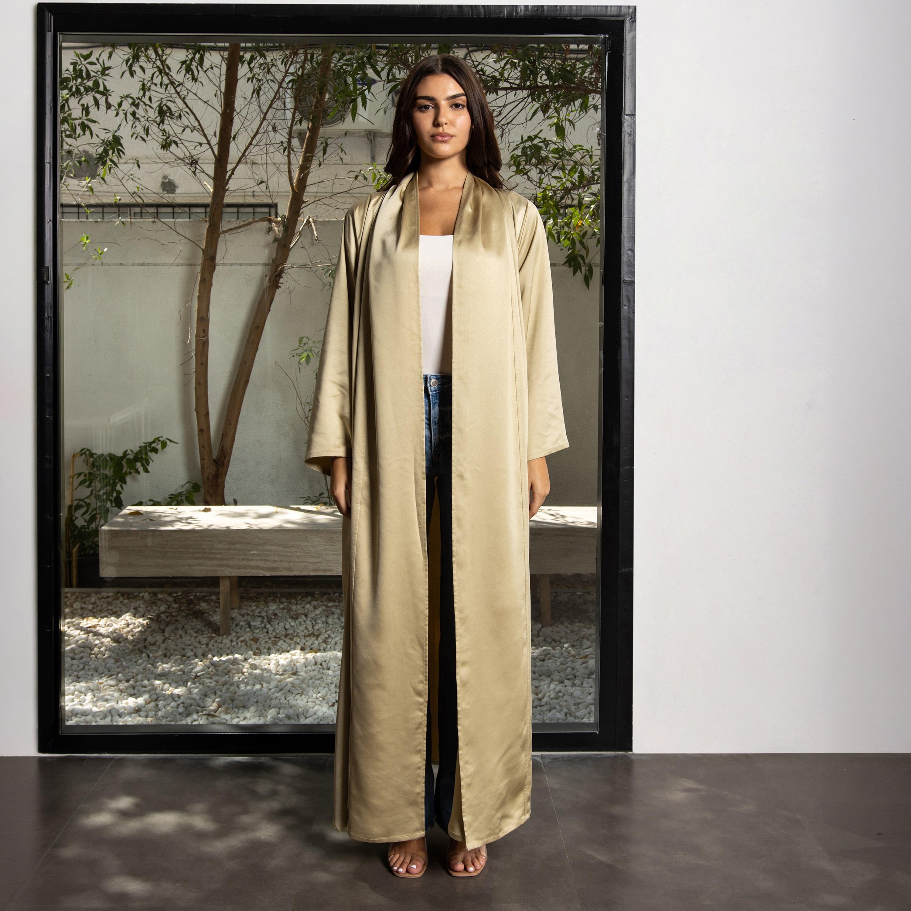 عباية نسائية بقصة فضفاضة (Floowy) قماش ساتان - ذهبي من 10 ديسمبر-women-arabicclothing-abayas-image-1