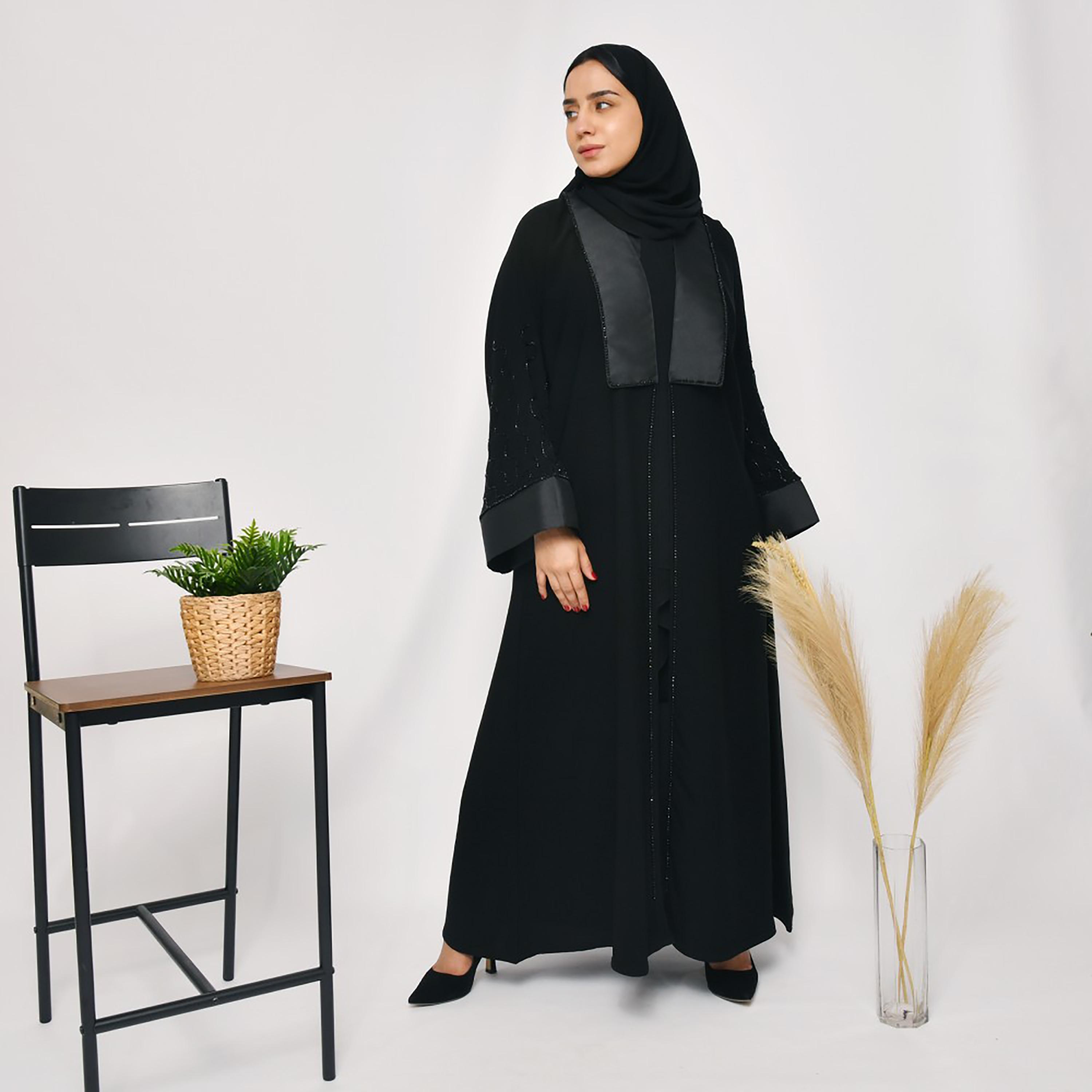 Lamha Beaded Detailed Abaya with Hijab-women-arabicclothing-abayas-image-4