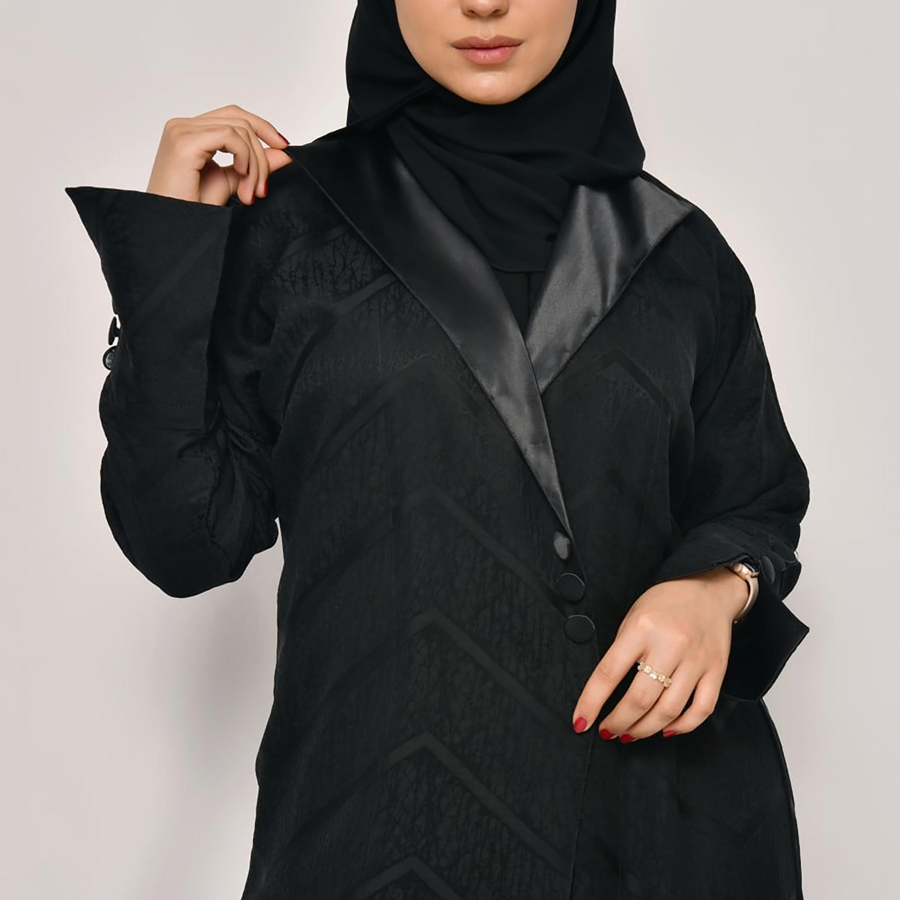 Lamha Zig-Zag Patterned Buttons Detailed Sleeves Coat Style Abaya with Hijab-women-arabicclothing-abayas-image-3