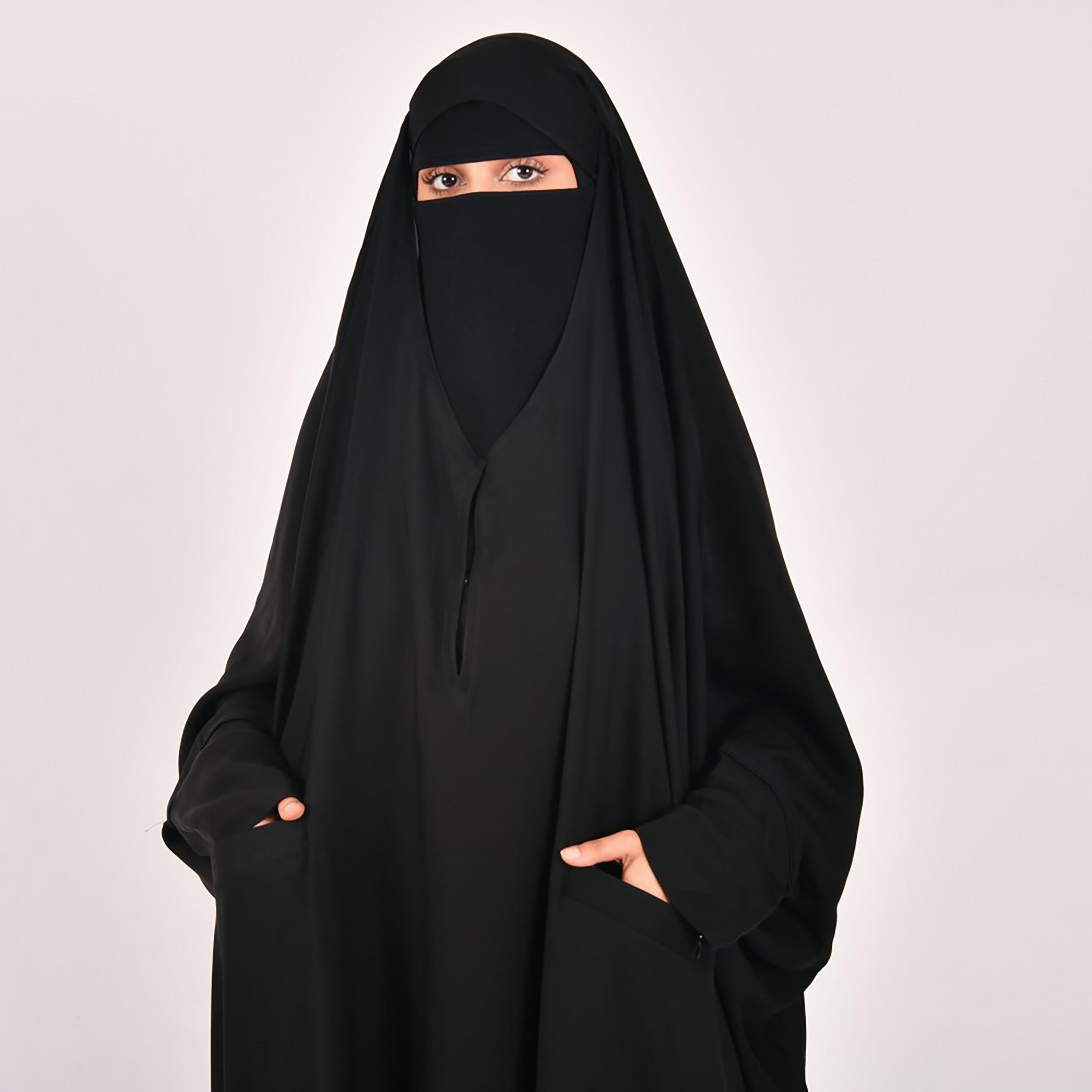 Lamha Plain Zipped Detailed Sleeves Closed Head Abaya with Hijab-women-arabicclothing-prayerclothing-image-2