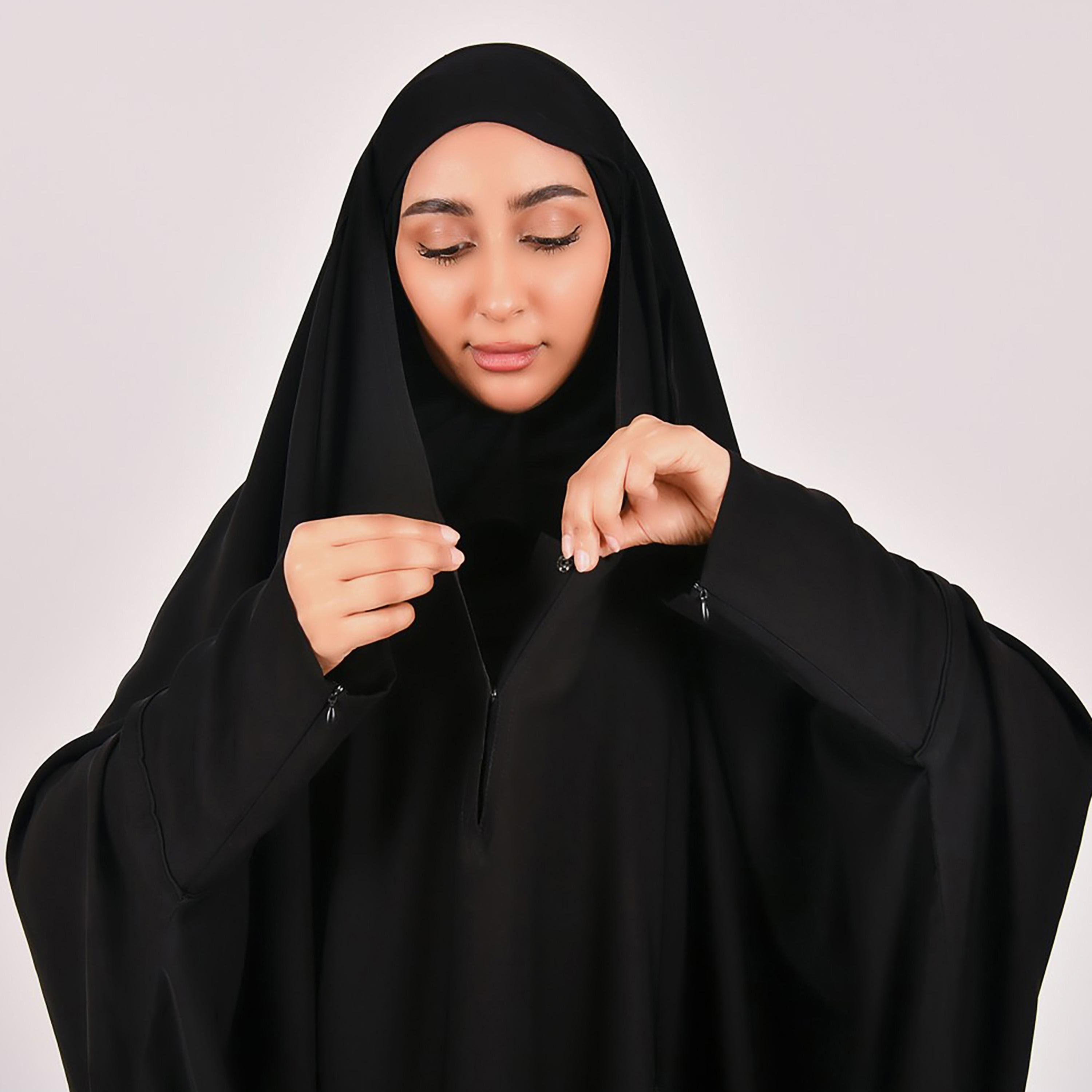 Lamha Plain Zipped Detailed Sleeves Closed Head Abaya with Hijab-women-arabicclothing-prayerclothing-image-5