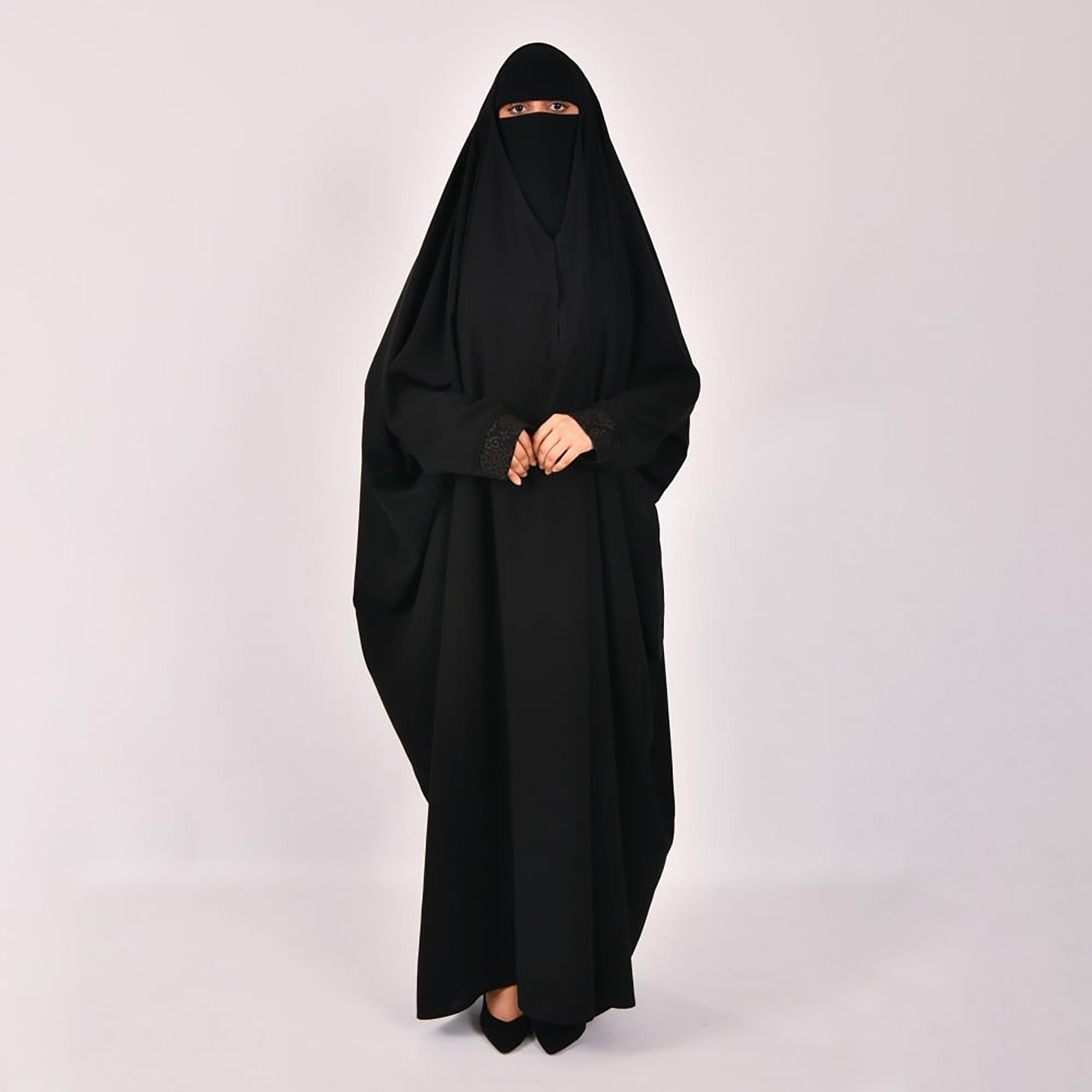 Lamha Plain Lace Detailed Sleeves Closed Head Abaya with Hijab-women-arabicclothing-prayerclothing-image-1