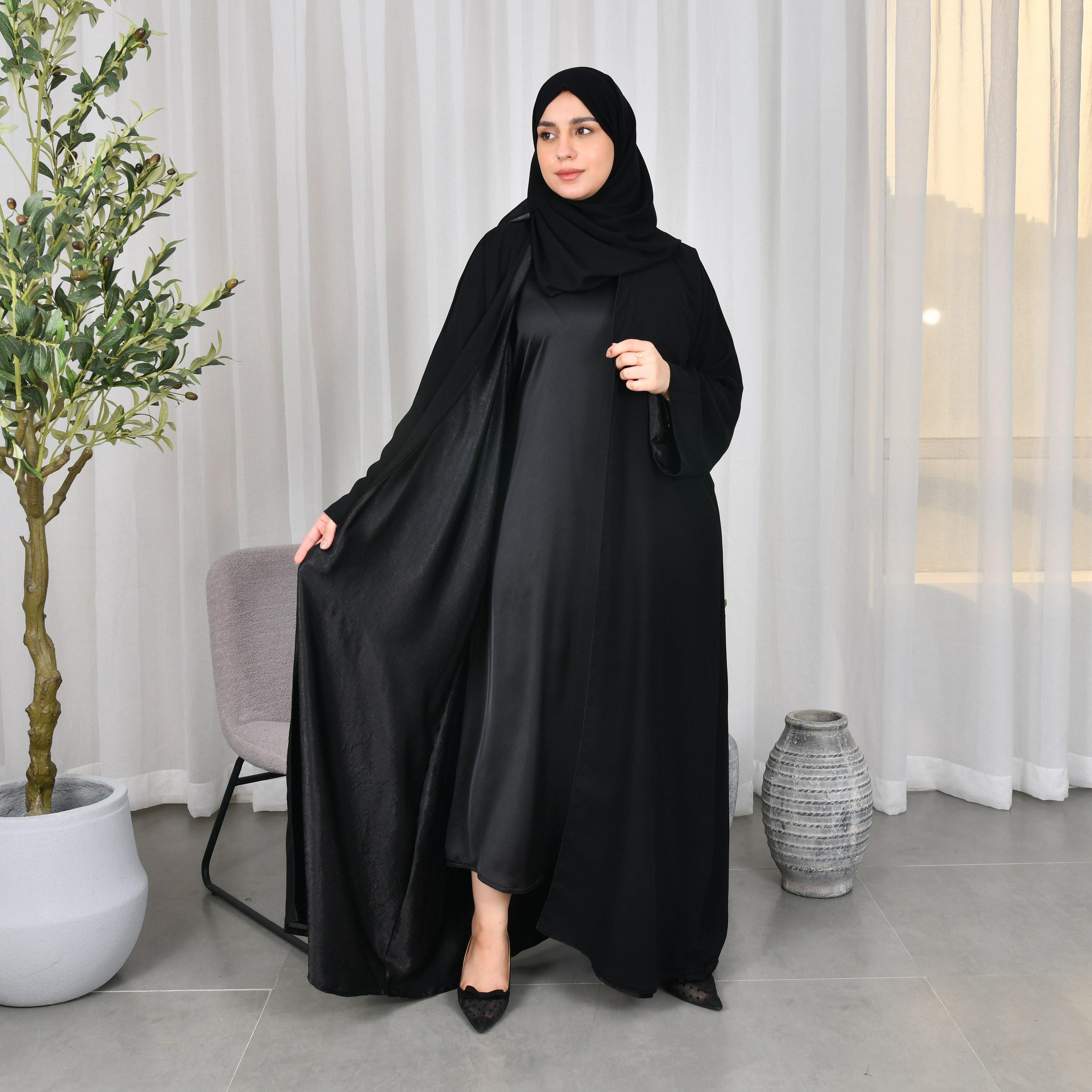 Lamha Black Flare Sleeves Crepe Women Abaya with Hijab-women-arabicclothing-abayas-image-4