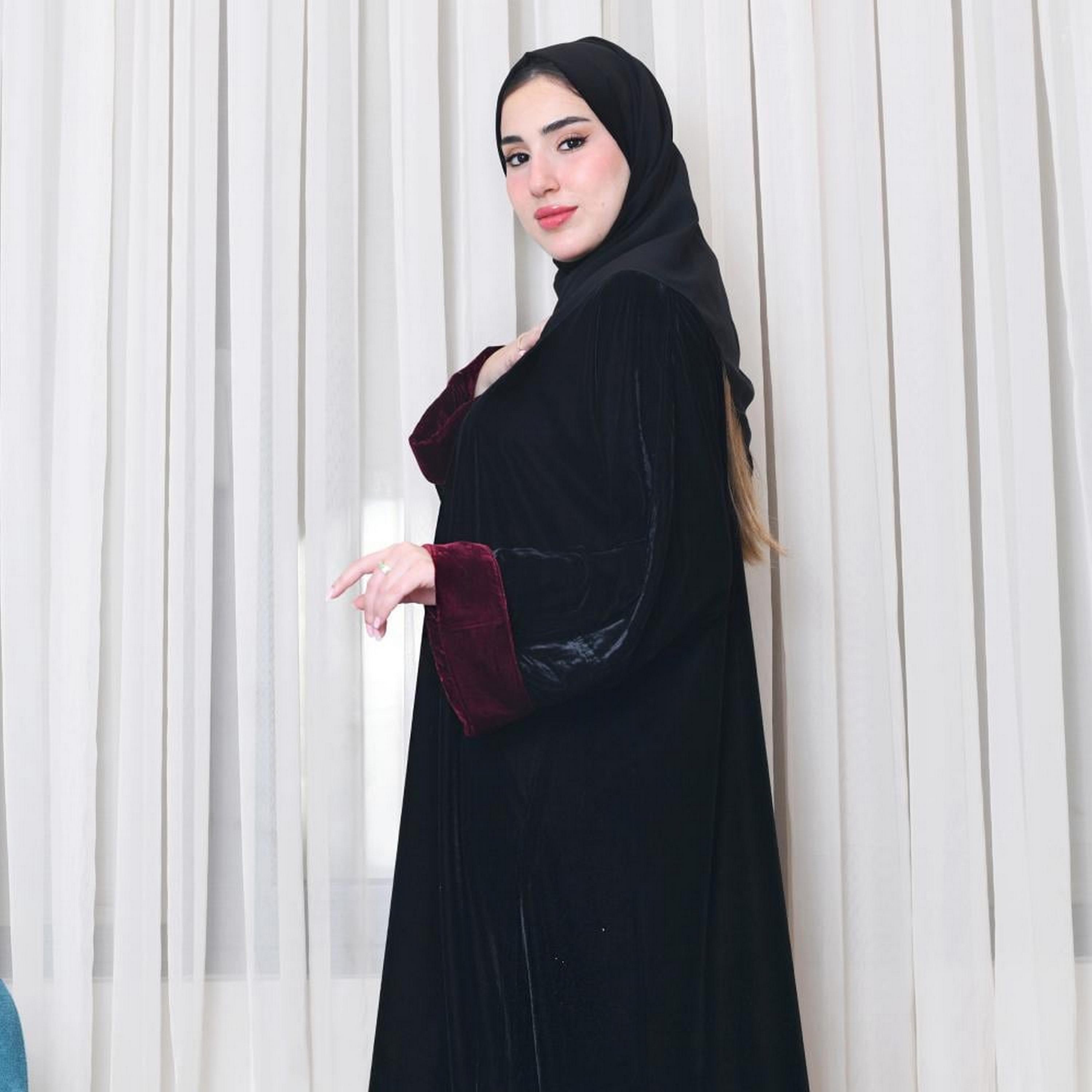 Lamha Black Open-Front Neck Flared Sleeves Crepe Women's Cloche Abaya with Hijab-women-arabicclothing-abayas-image-4