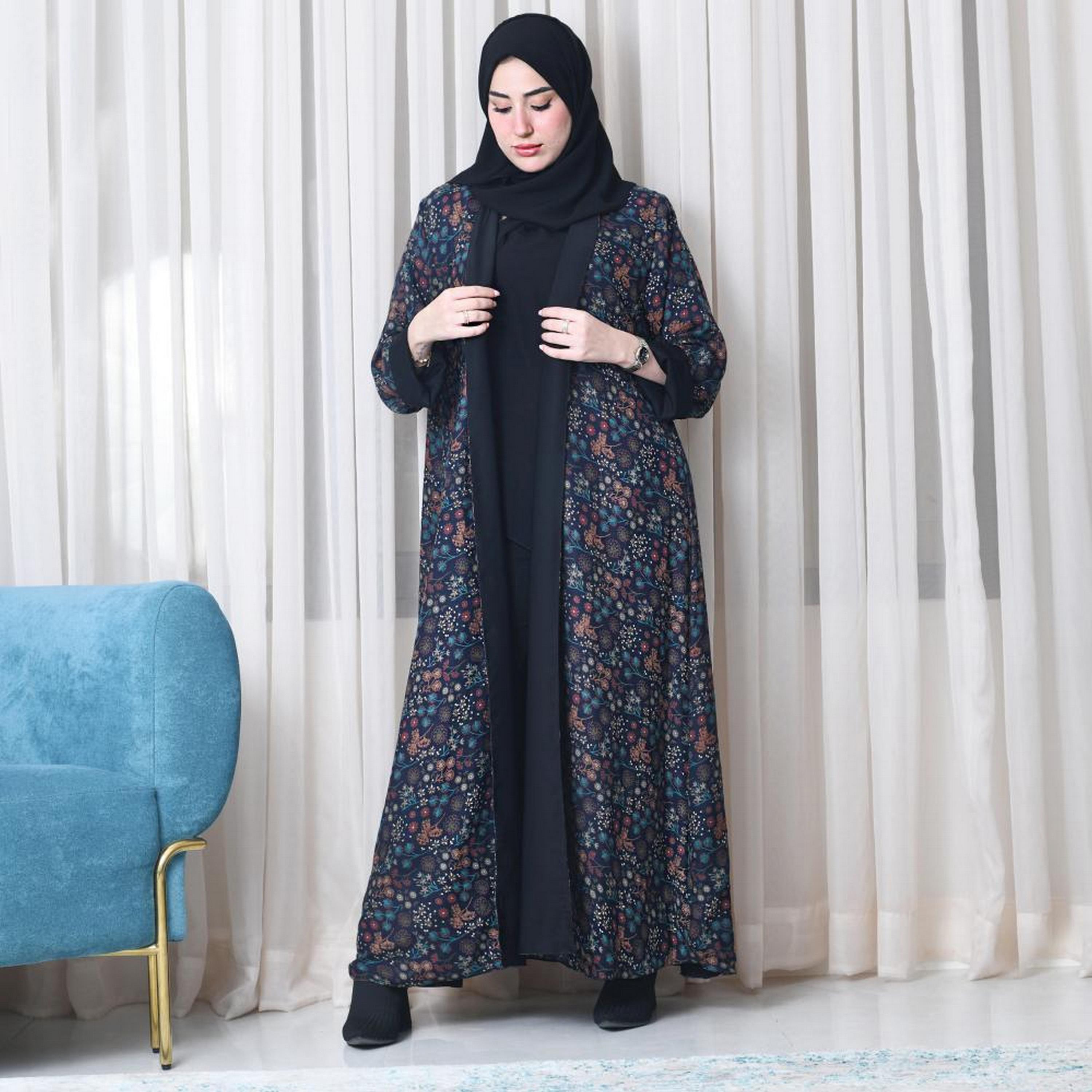 Lamha Black Floral Print Notch Collared Chiffon Women's Double Face Cloche Abaya with Hijab-women-arabicclothing-abayas-image-1