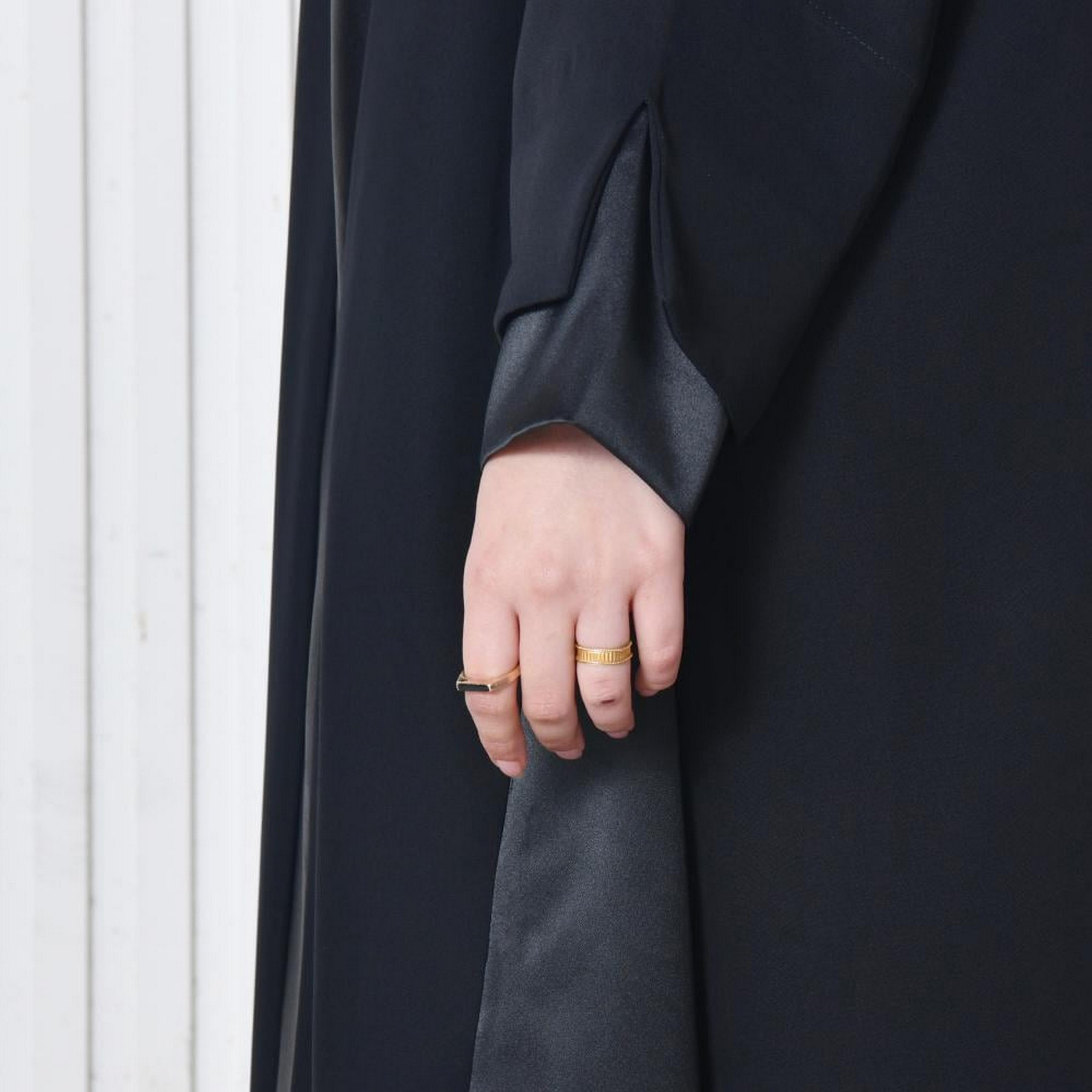 Lamha Black Colour Blocked Open-Front Slit and Overlapping Sleeves Crepe Women's Abaya with Hijab-women-arabicclothing-abayas-image-6