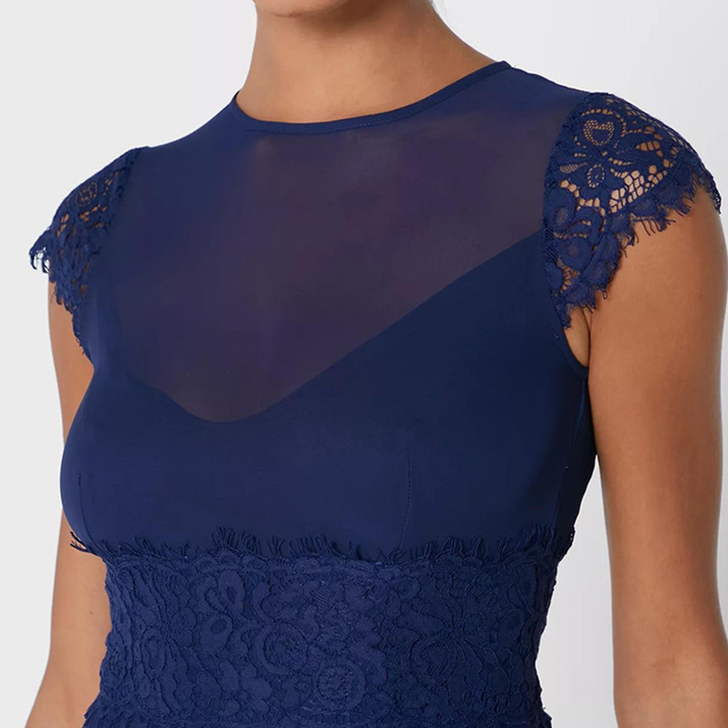 فستان ماكسي بأكمام كاب من الدانتيل باللون الأزرق الداكن من ليتل ميسترس -women-clothing-dresses-image-2