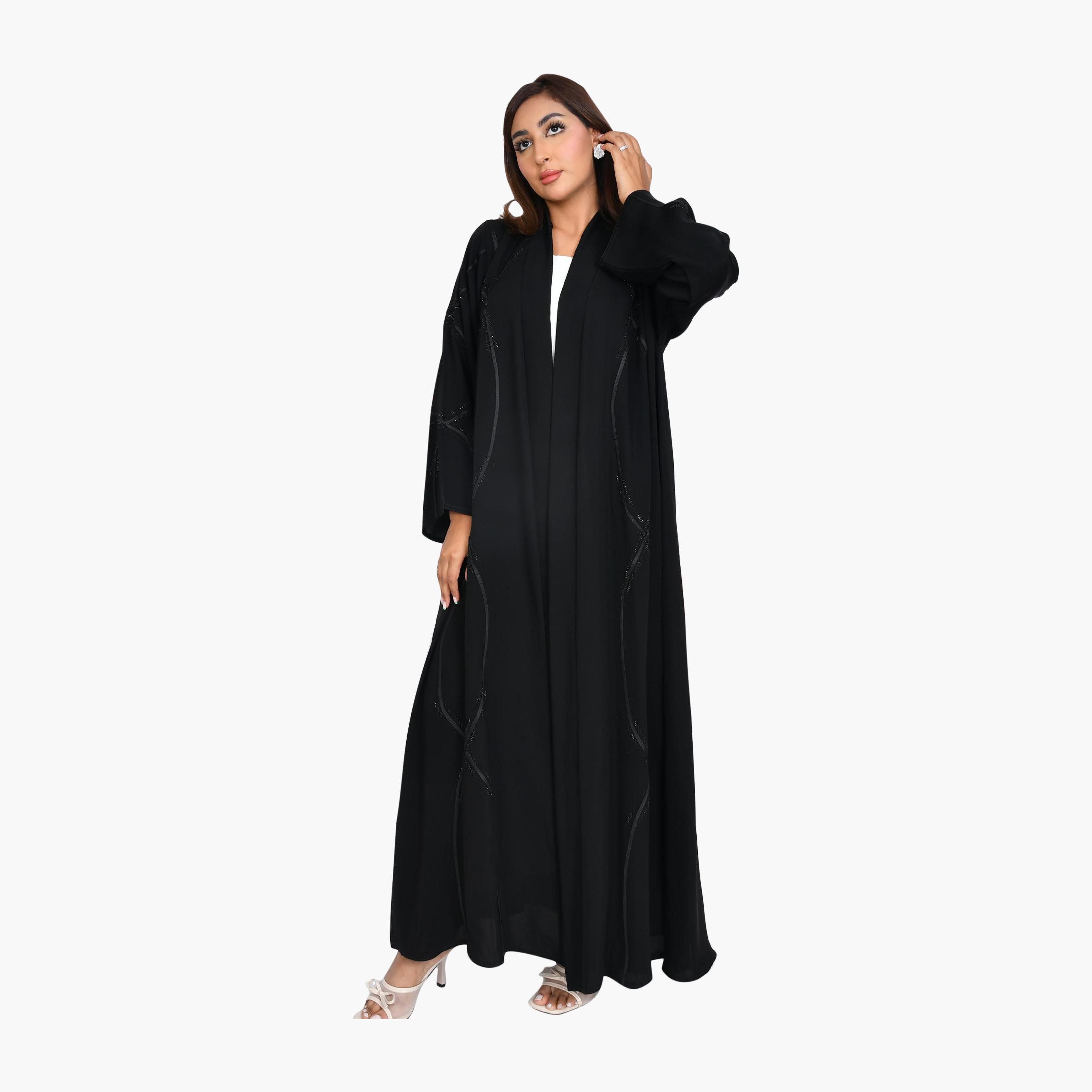 عباية سوداء مزينة بأكمام واسعة من الكتان للنساء ربع كلوش من بيوند عباية-women-arabicclothing-abayas-image-1