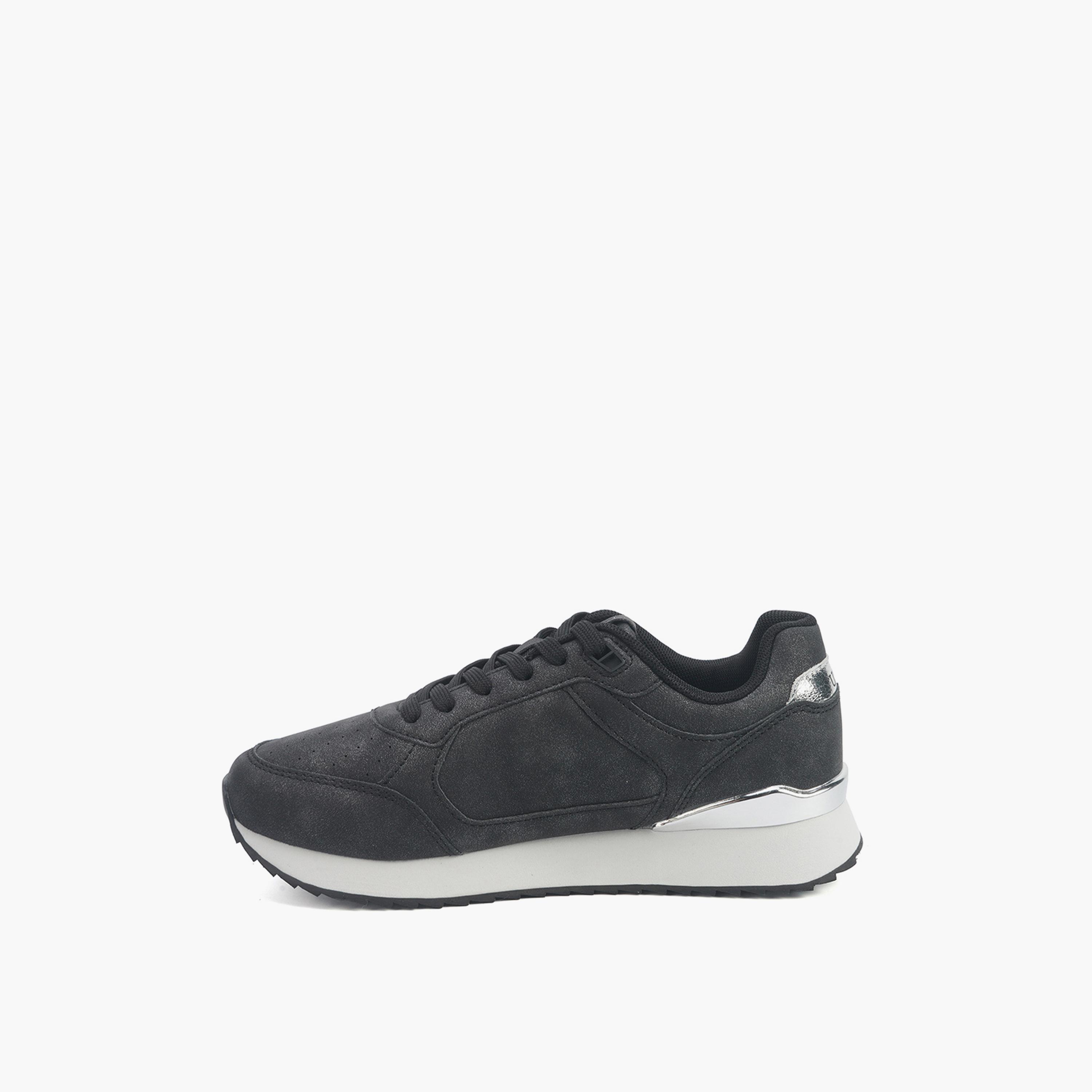 يو إس بولو أسوسييشن. - حذاء رياضي نسائي مسطح برباط بكاحل منخفض | LINE_GLB_5PR_WOMEN_OD-women-shoes-sneakers-image-2