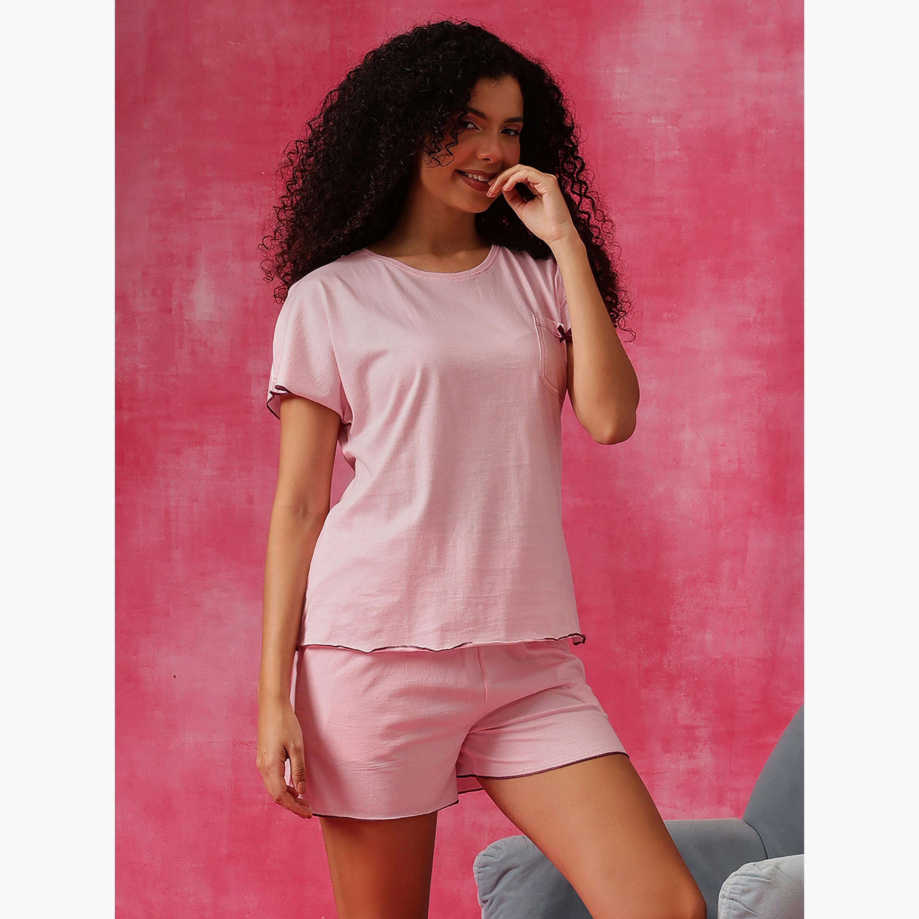 طقم توب وشورت "شيك بيسك" - 100% قطن وردي فاتح من كلوفيا-women-clothing-nightwear-pyjamas-shortsets-image-5