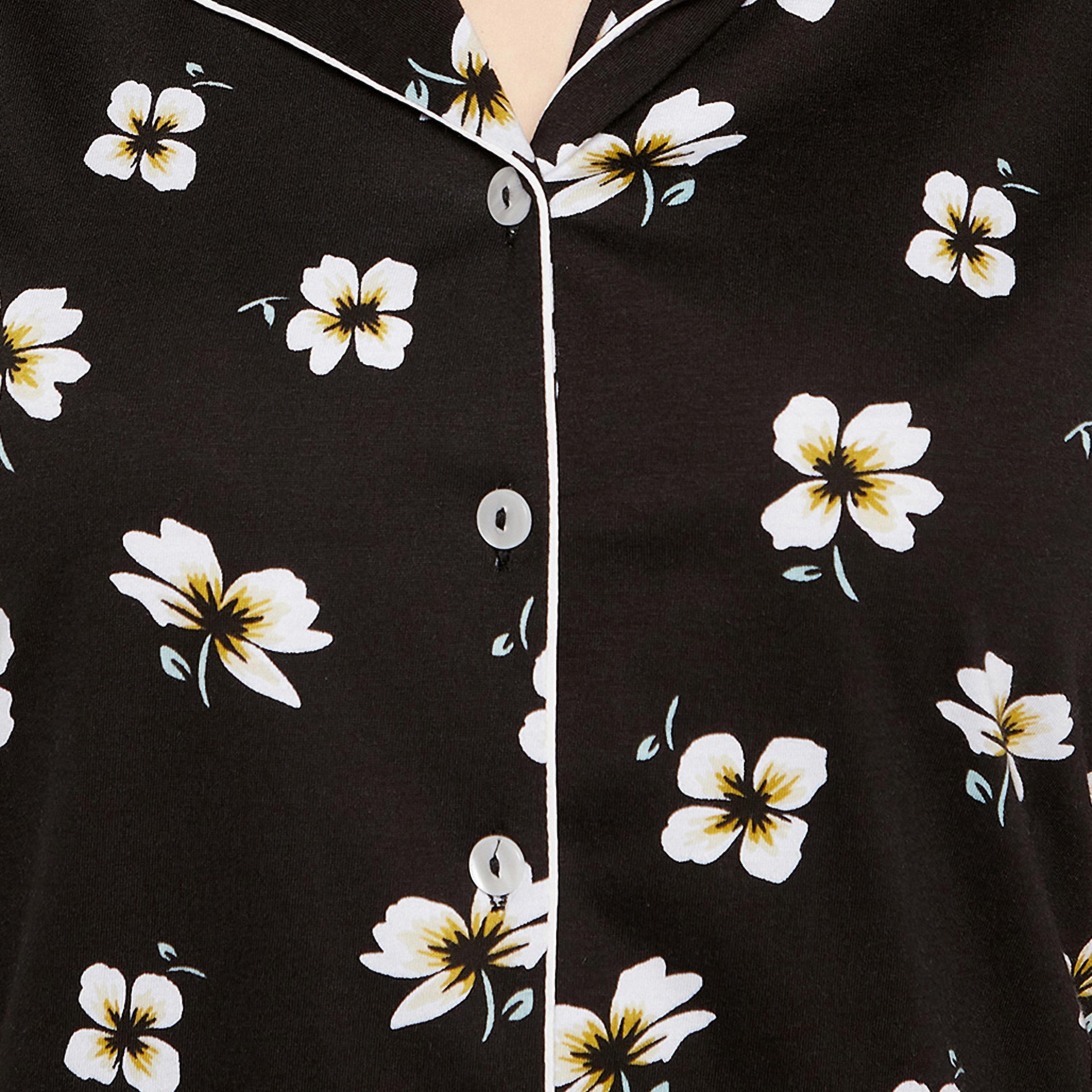 Clovia Pretty Florals Button Down Women's Shirt & Pyjama Set in Black - 100% Cotton-women-clothing-nightwear-pyjamas-longsets-image-6