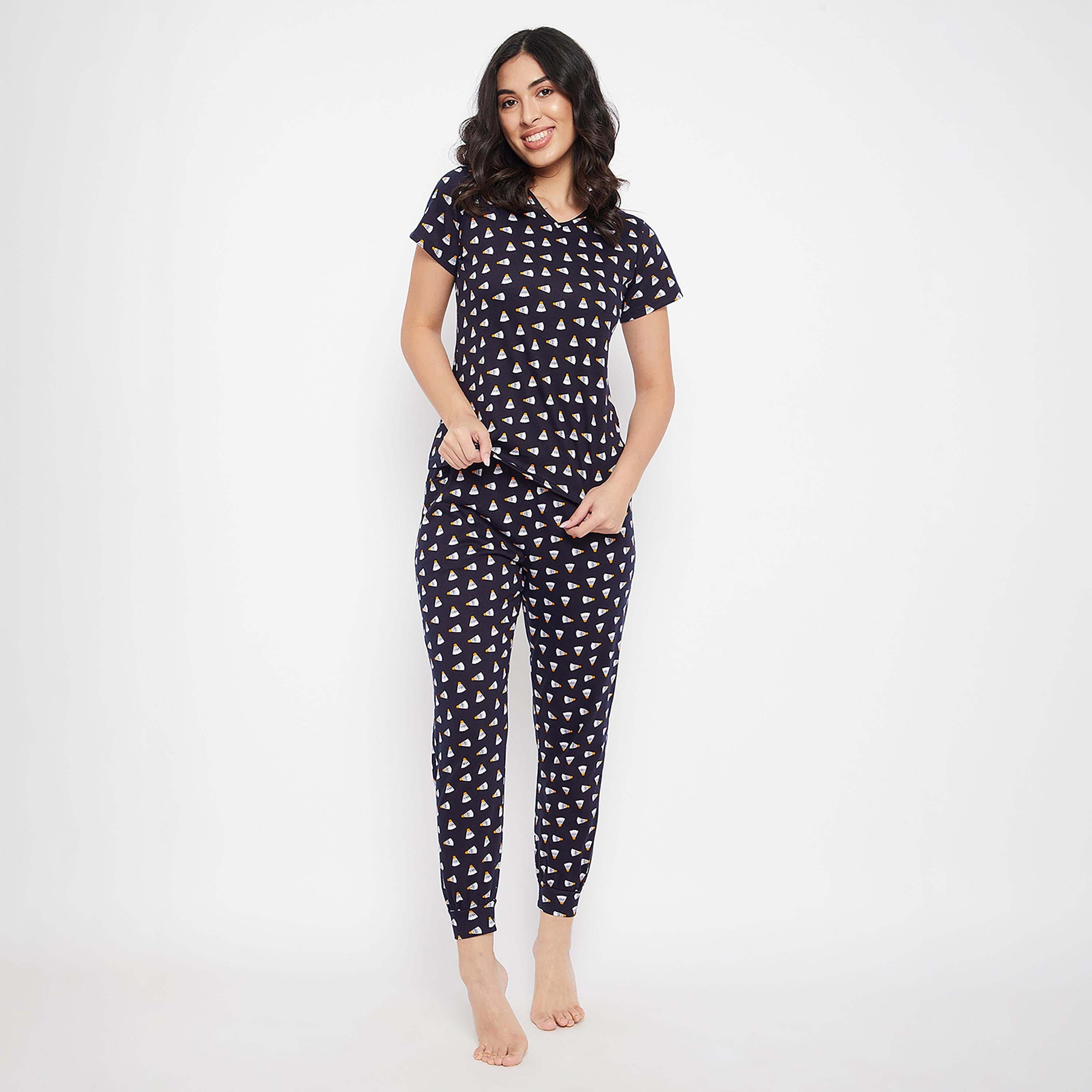 Clovia Set of Printed V-Neck T-Shirt with Jogger-women-clothing-nightwear-pyjamas-longsets-image-2