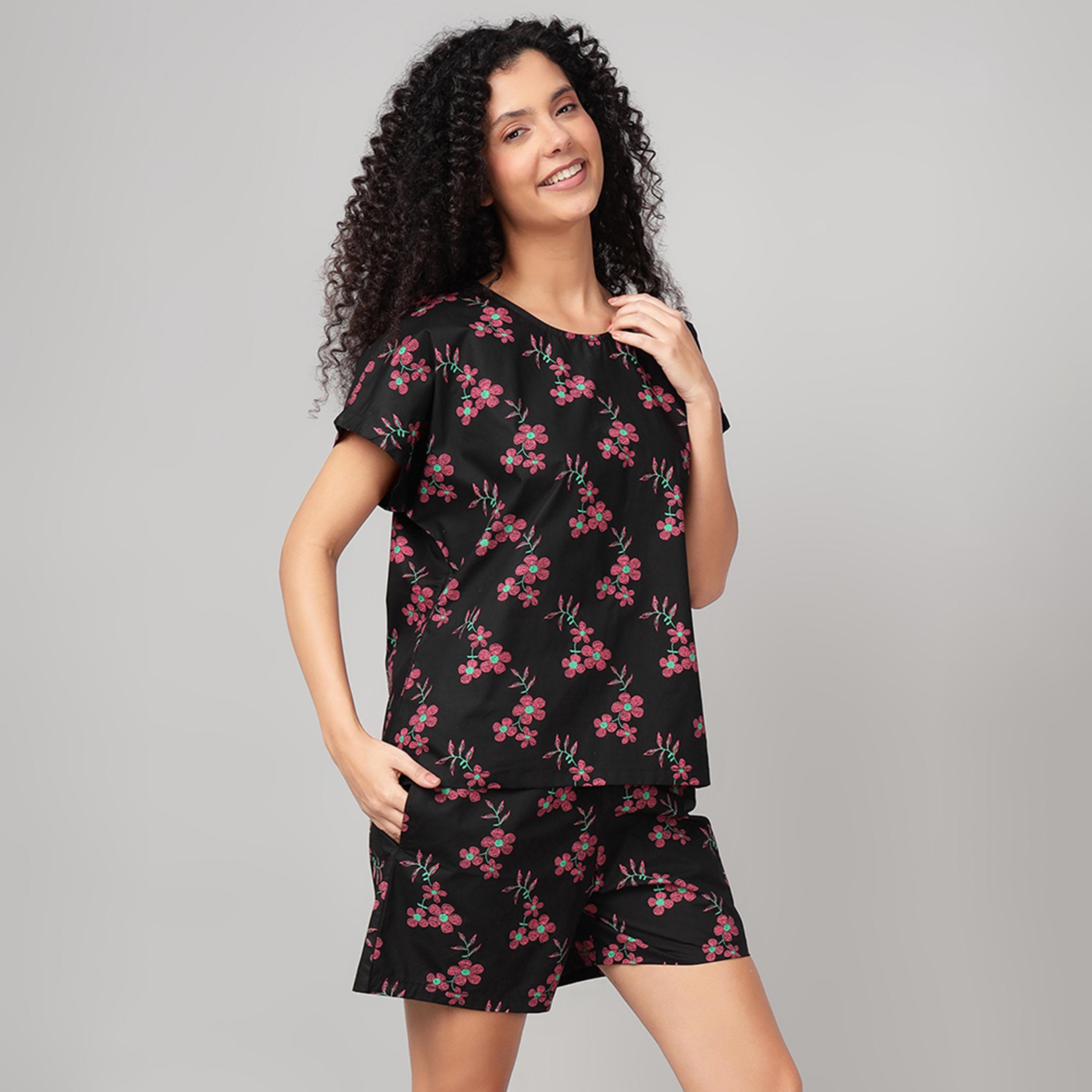طقم توب وشورت بطبعة زهور - ريون أسود من كلوفيا-women-clothing-nightwear-pyjamas-shortsets-image-4