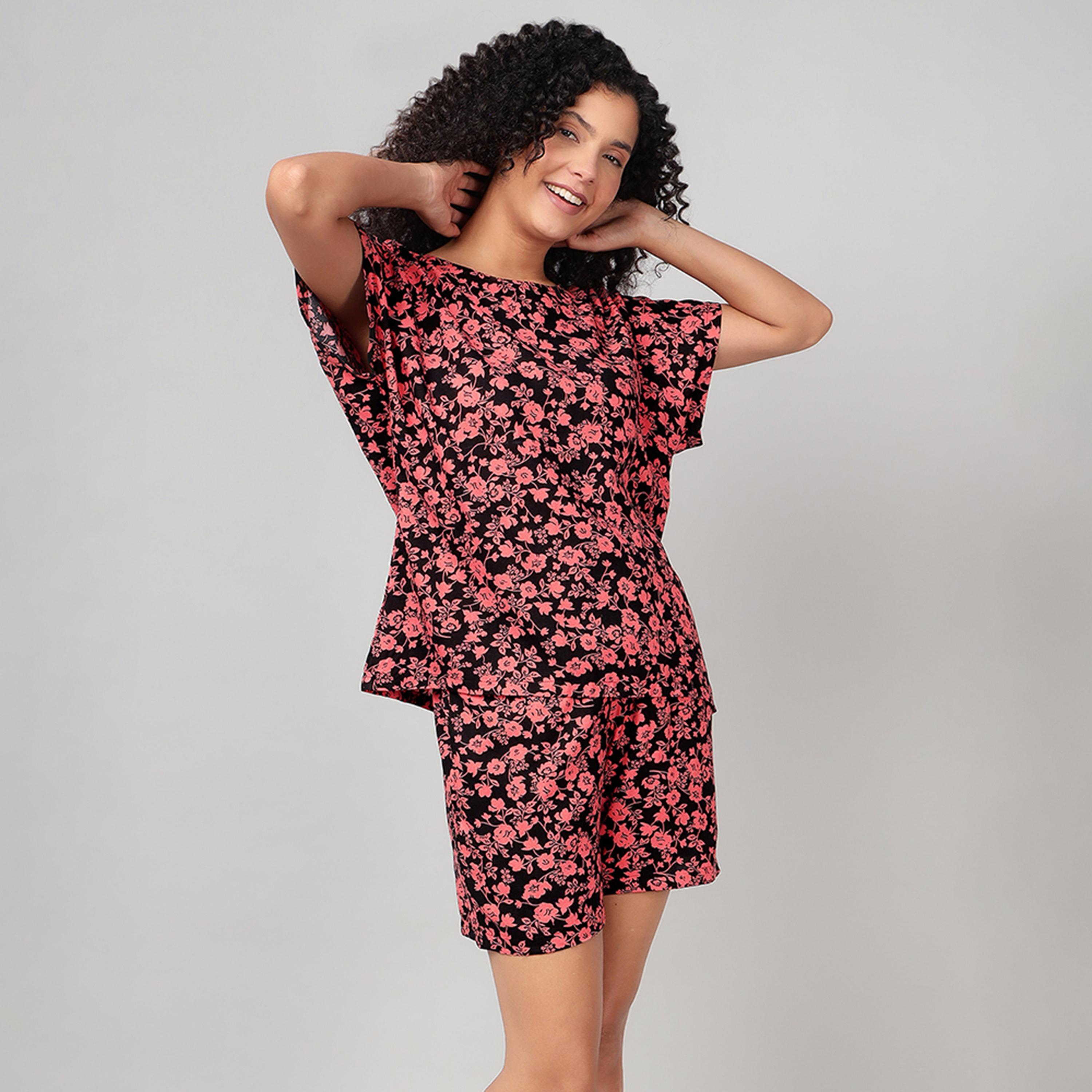 طقم توب وشورت بطبعة زهور - ريون أسود من كلوفيا-women-clothing-nightwear-pyjamas-shortsets-image-4