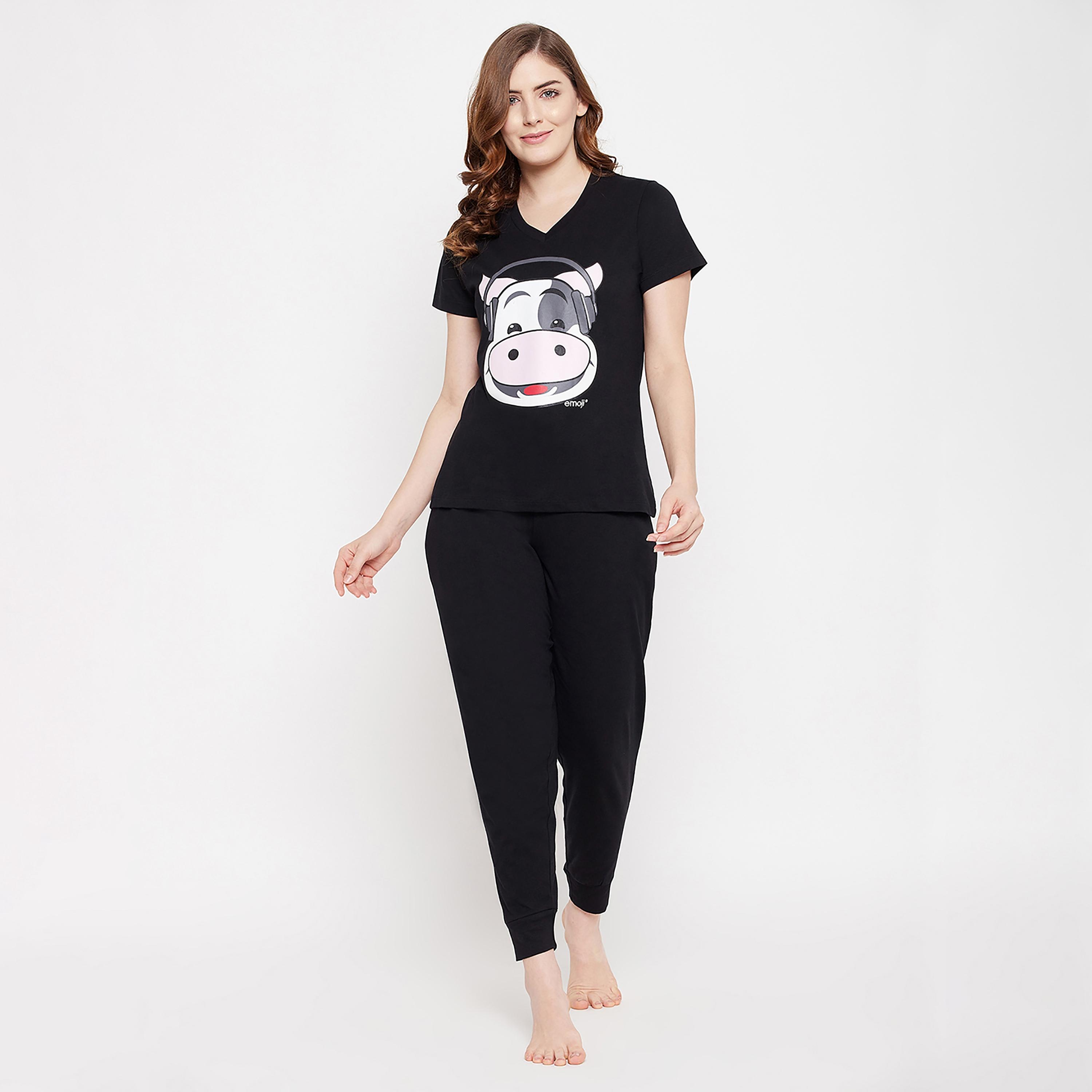 Clovia Set of Graphic V-Neck T-Shirt with Jogger-women-clothing-nightwear-pyjamas-longsets-image-2