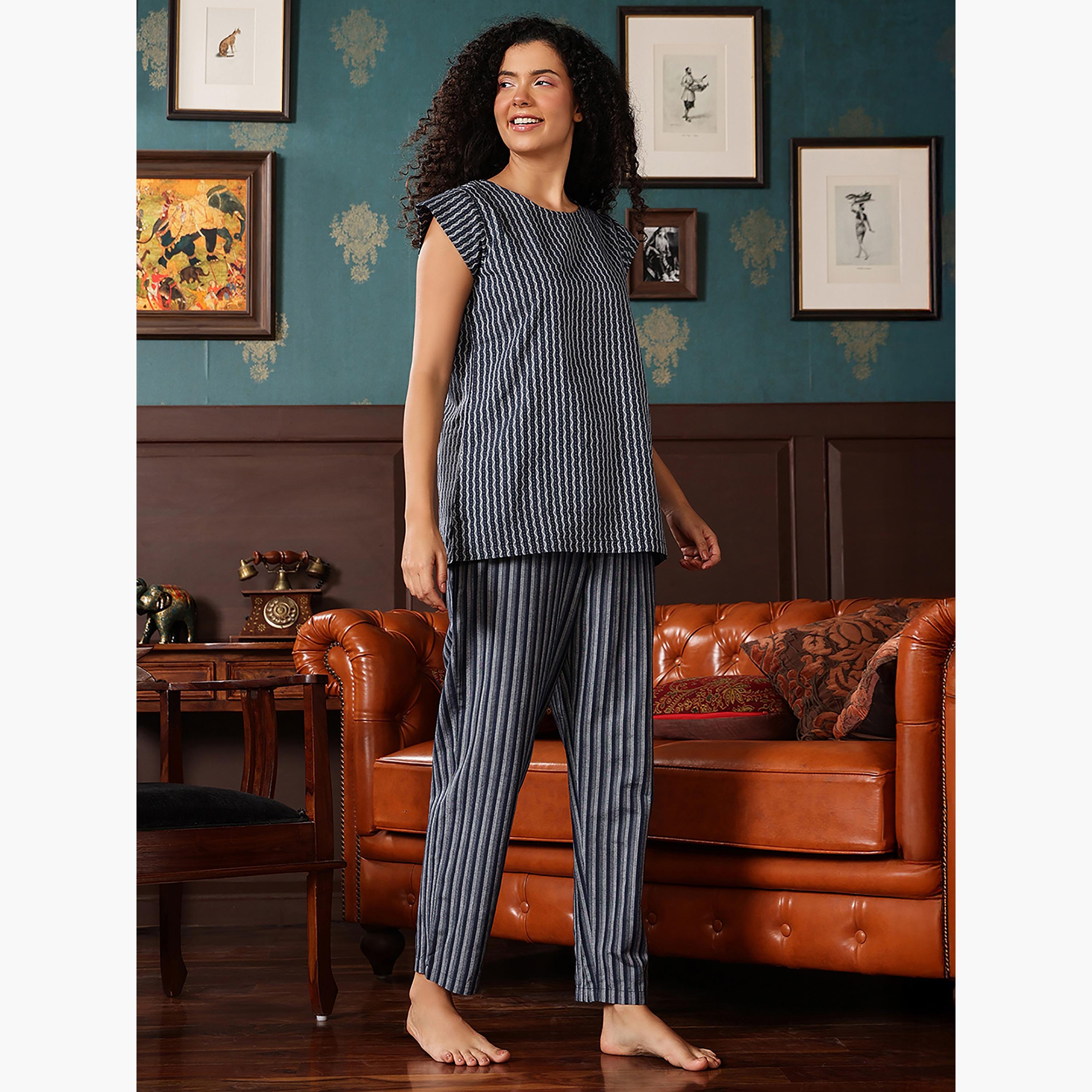 Clovia Printed Kurta Women's Top & Pyjama Set in Navy Colour - Cotton-women-clothing-nightwear-pyjamas-longsets-image-3