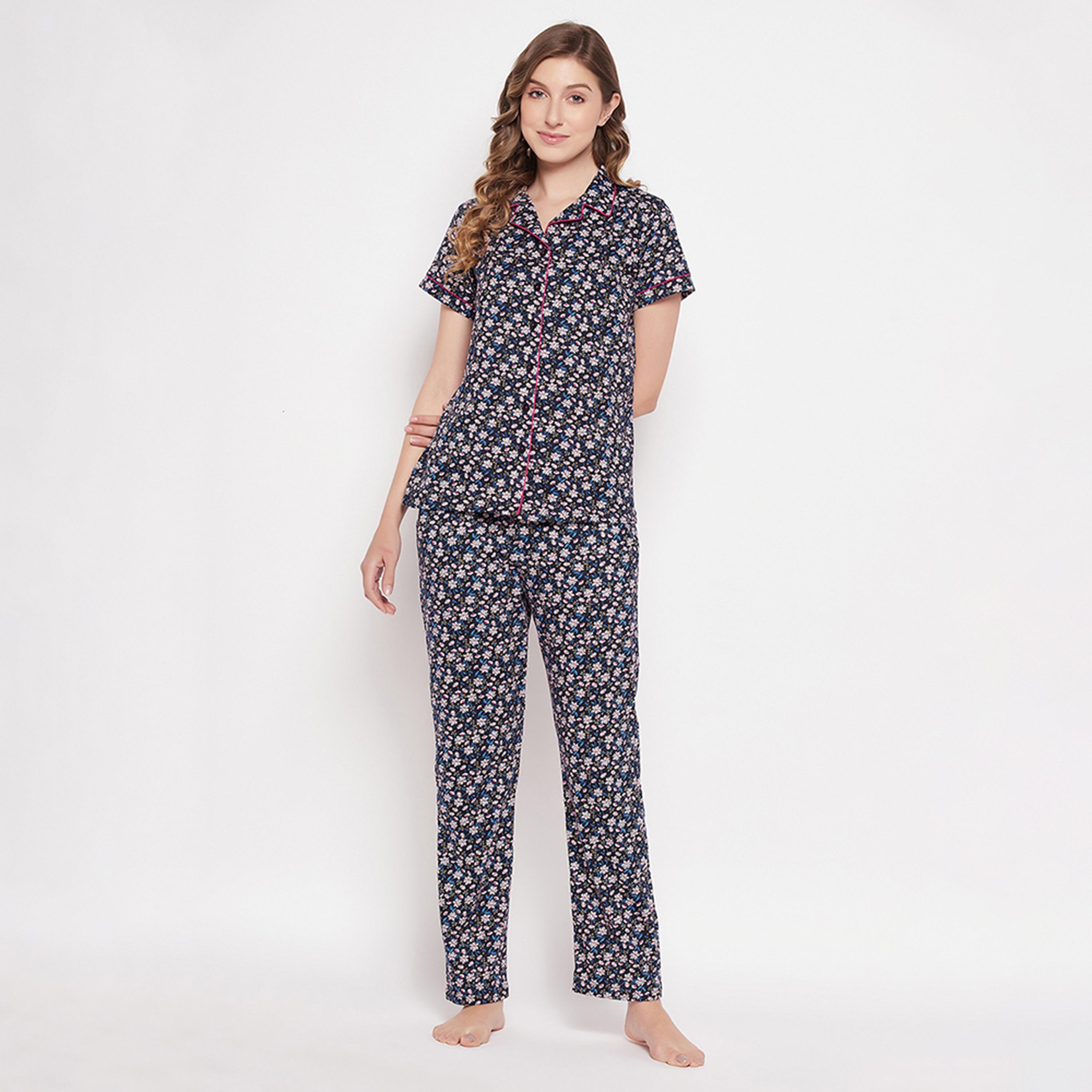 طقم قميص وبيجامة بأزرار "بريتي فلورالز" - 100% قطن كحلي من كلوفيا-women-clothing-nightwear-pyjamas-longsets-image-1