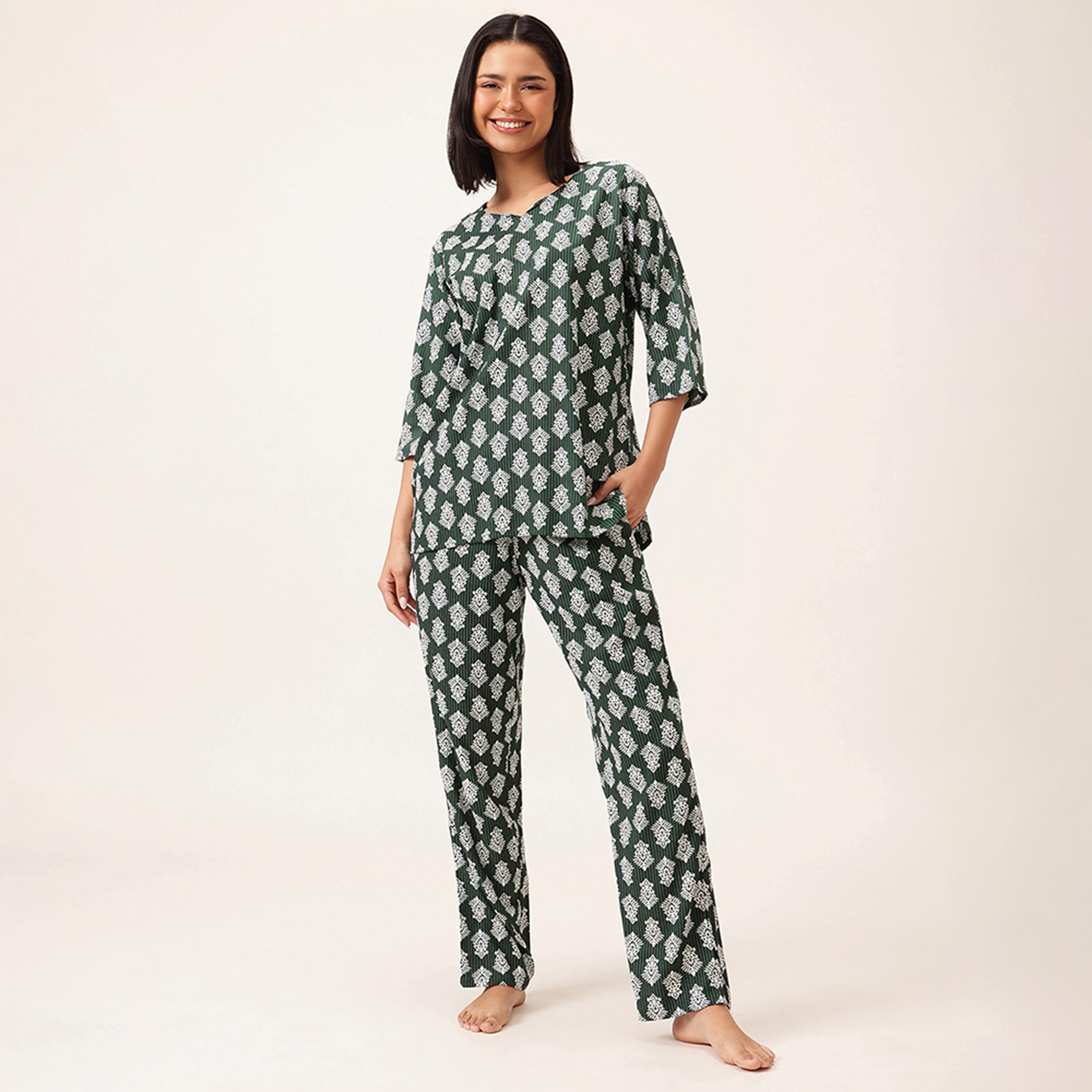Clovia Block Women's Top & Pyjama Set in Dark Green - Rayon-women-clothing-nightwear-pyjamas-longsets-image-1