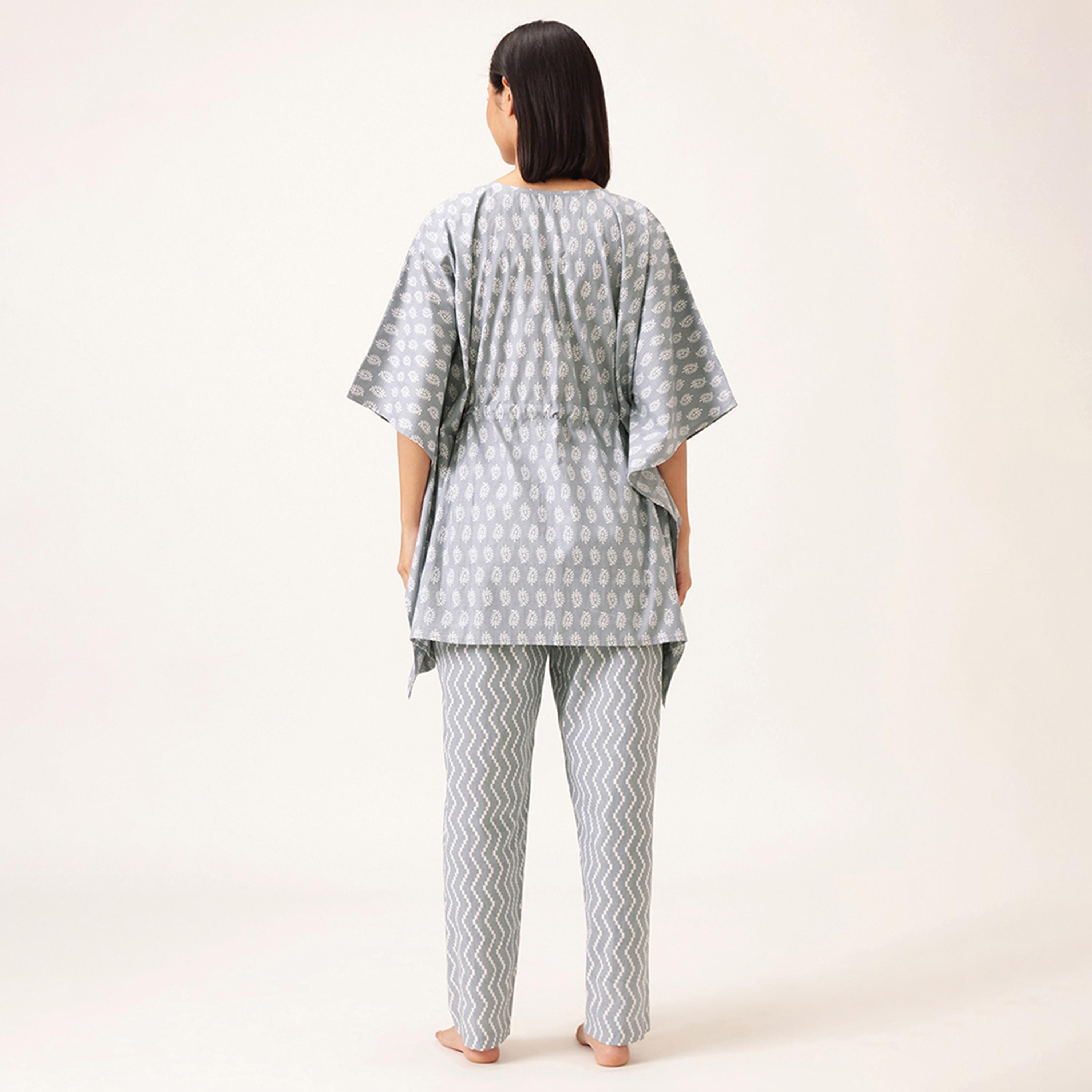 طقم توب وبيجامة قفطان "بلوك مي بريتي" - 100% قطن رمادي فاتح من كلوفيا-women-clothing-nightwear-pyjamas-longsets-image-3