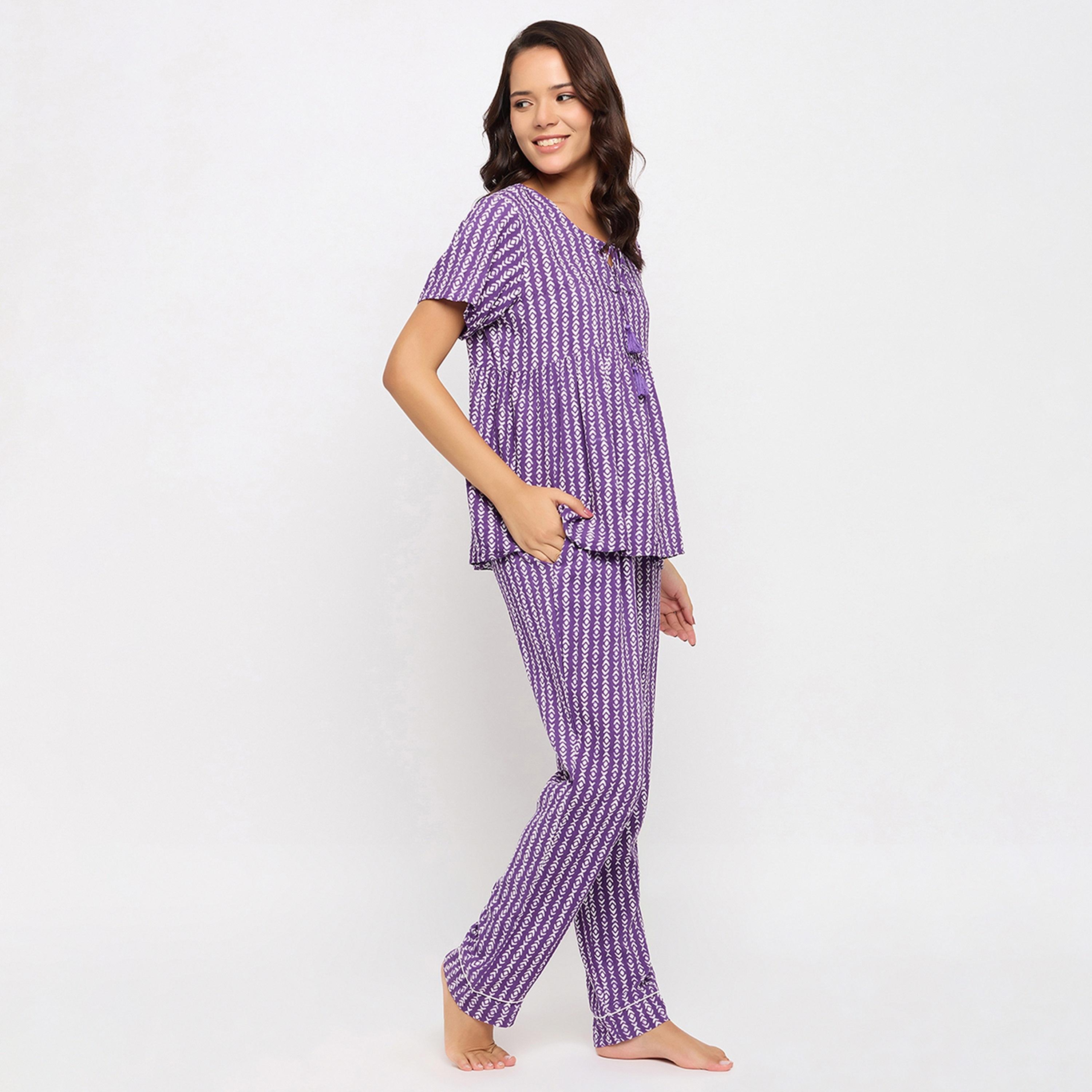 طقم بيجامة وقميص نسائي مطبوع باللون الأرجواني الداكن من كلوفيا - رايون-women-clothing-nightwear-pyjamas-longsets-image-3
