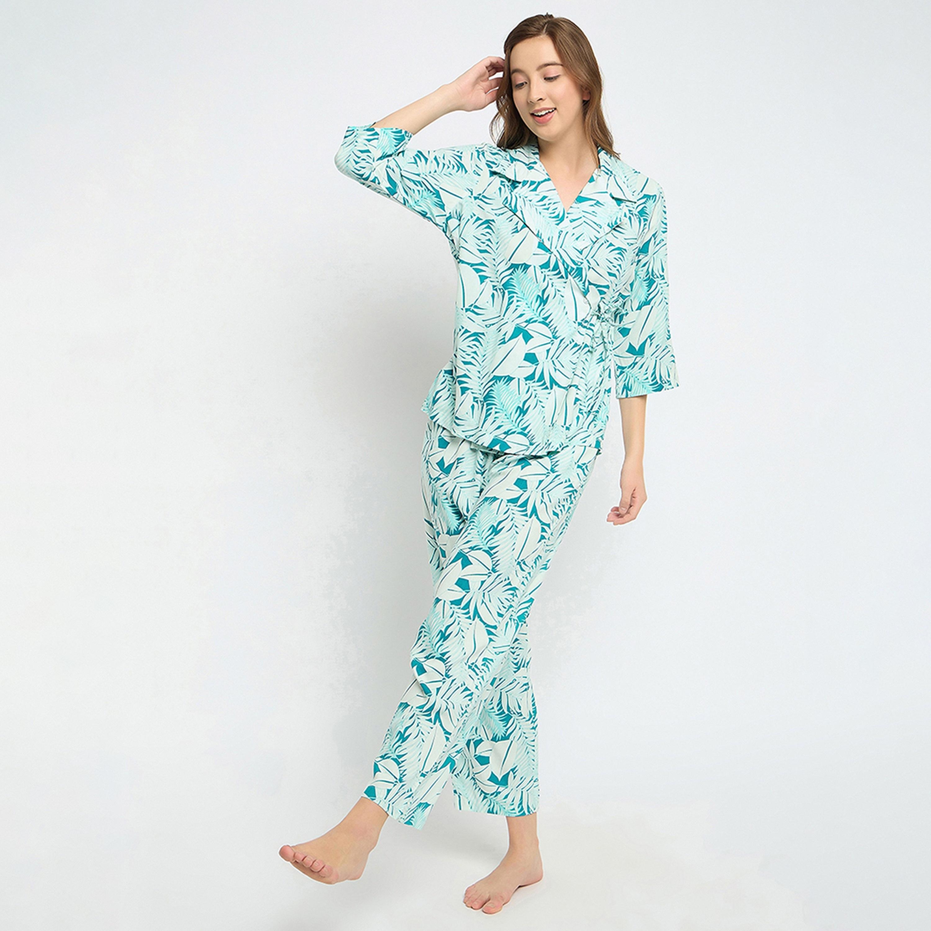 طقم بيجامة وقميص نسائي بطبعة أوراق الشجر باللون الأزرق الفاتح من كلوفيا - رايون-women-clothing-nightwear-pyjamas-longsets-image-7