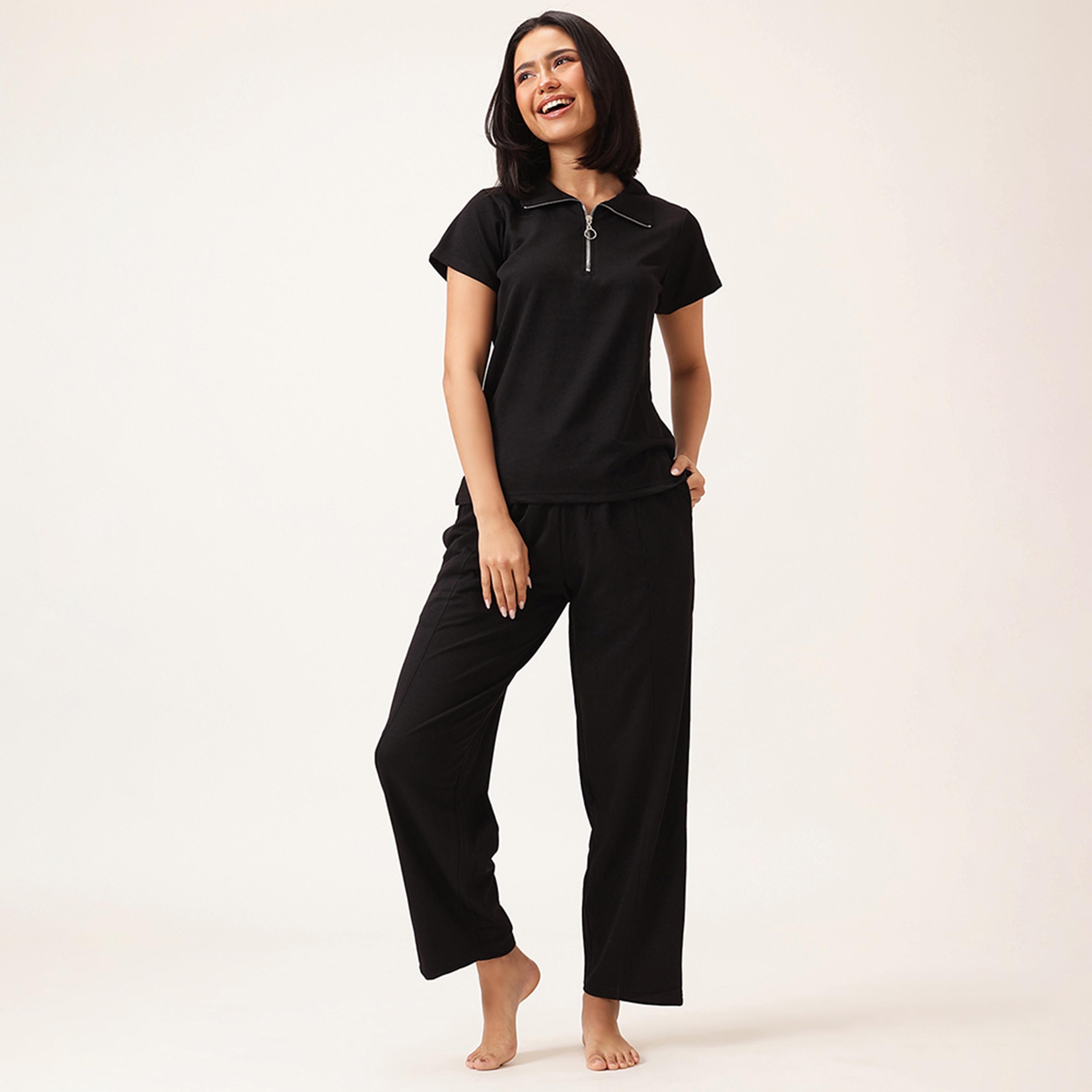 طقم تي شيرت وبيجامة "شيك بيسك" - وافل أسود من كلوفيا-women-clothing-nightwear-pyjamas-longsets-image-1