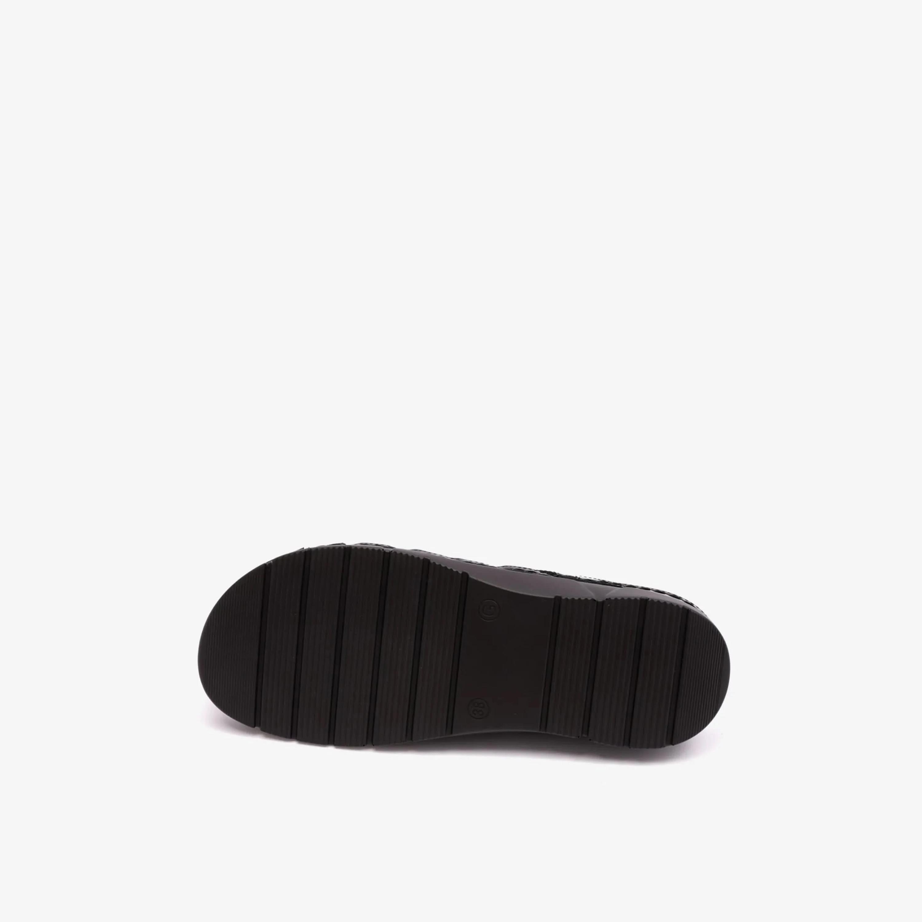 كومفورت بلس - صندل نسائي مسطح سهل الارتداء | LSDCP609-women-shoes-sandals-flats-image-6