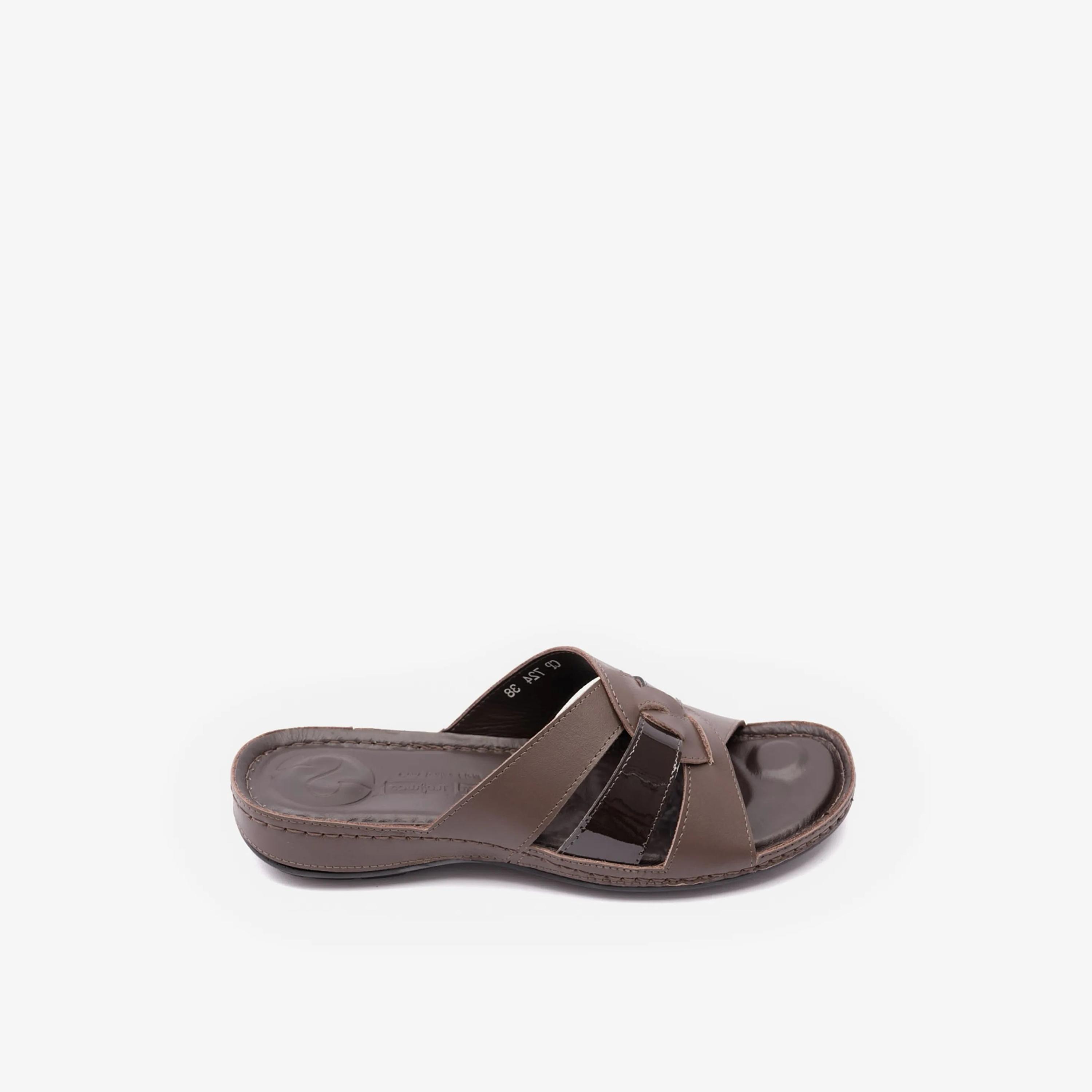 كومفورت بلس - صندل نسائي مسطح سهل الارتداء | LSDCP724-women-shoes-sandals-flats-image-3